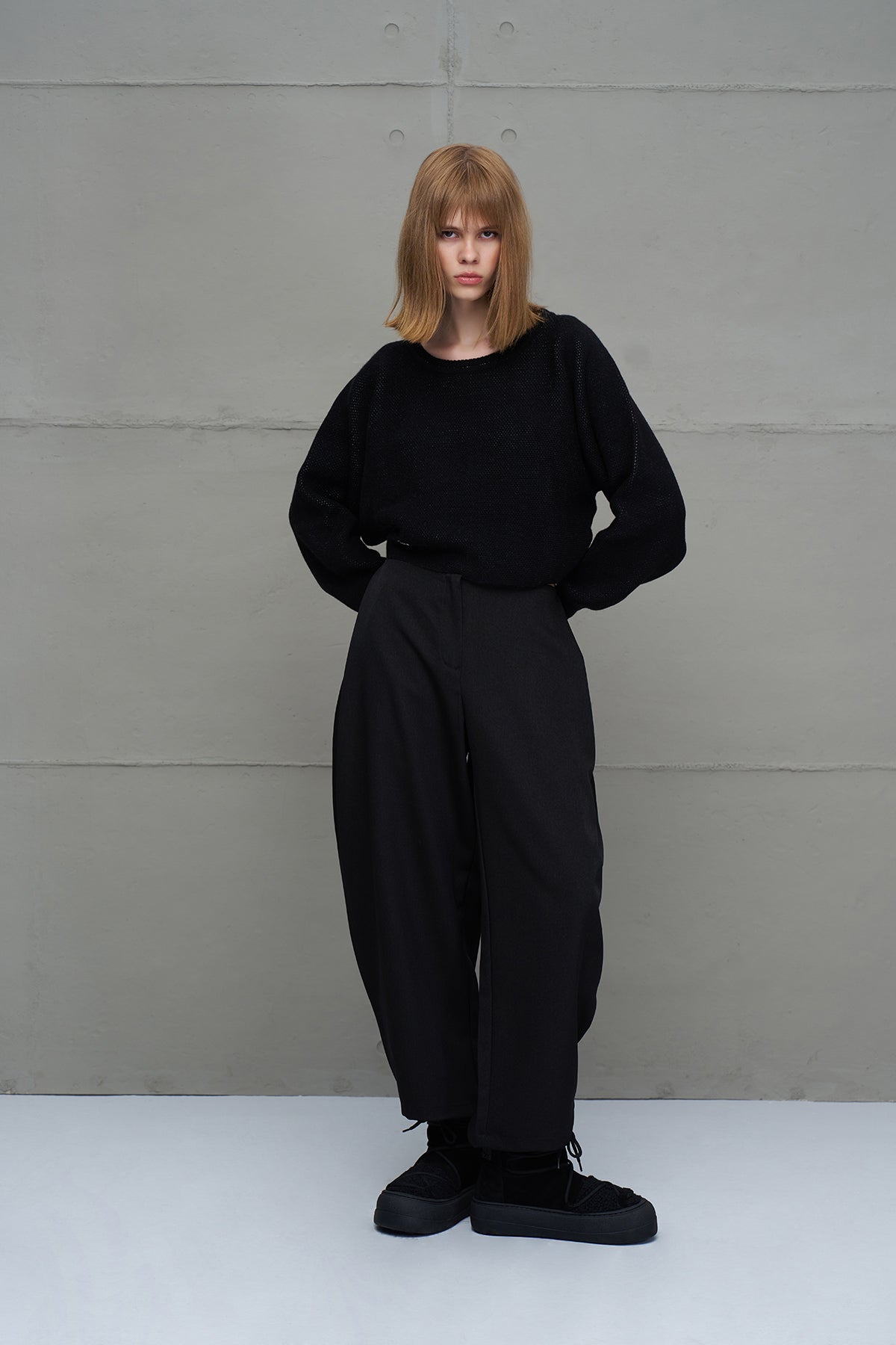 Black Boat Neck Text Print Knit Sweater 18053