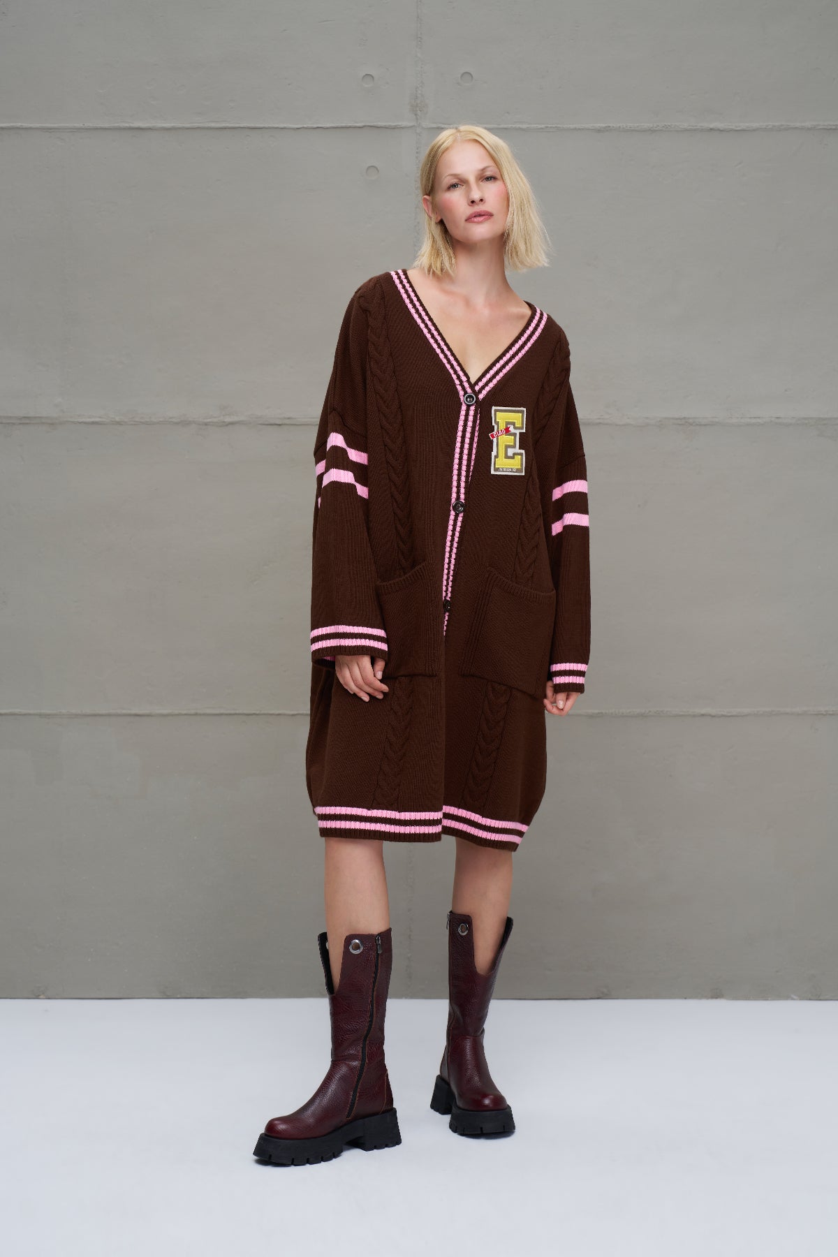 Brown Light Pink Long Oversized Knit Knit Cardigan 18058