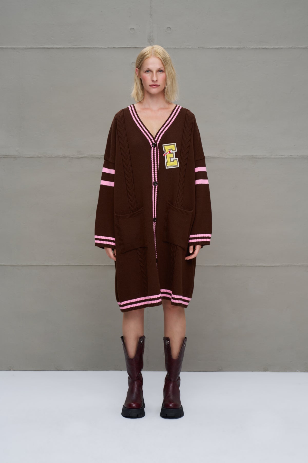 Brown Light Pink Long Oversized Knit Knit Cardigan 18058