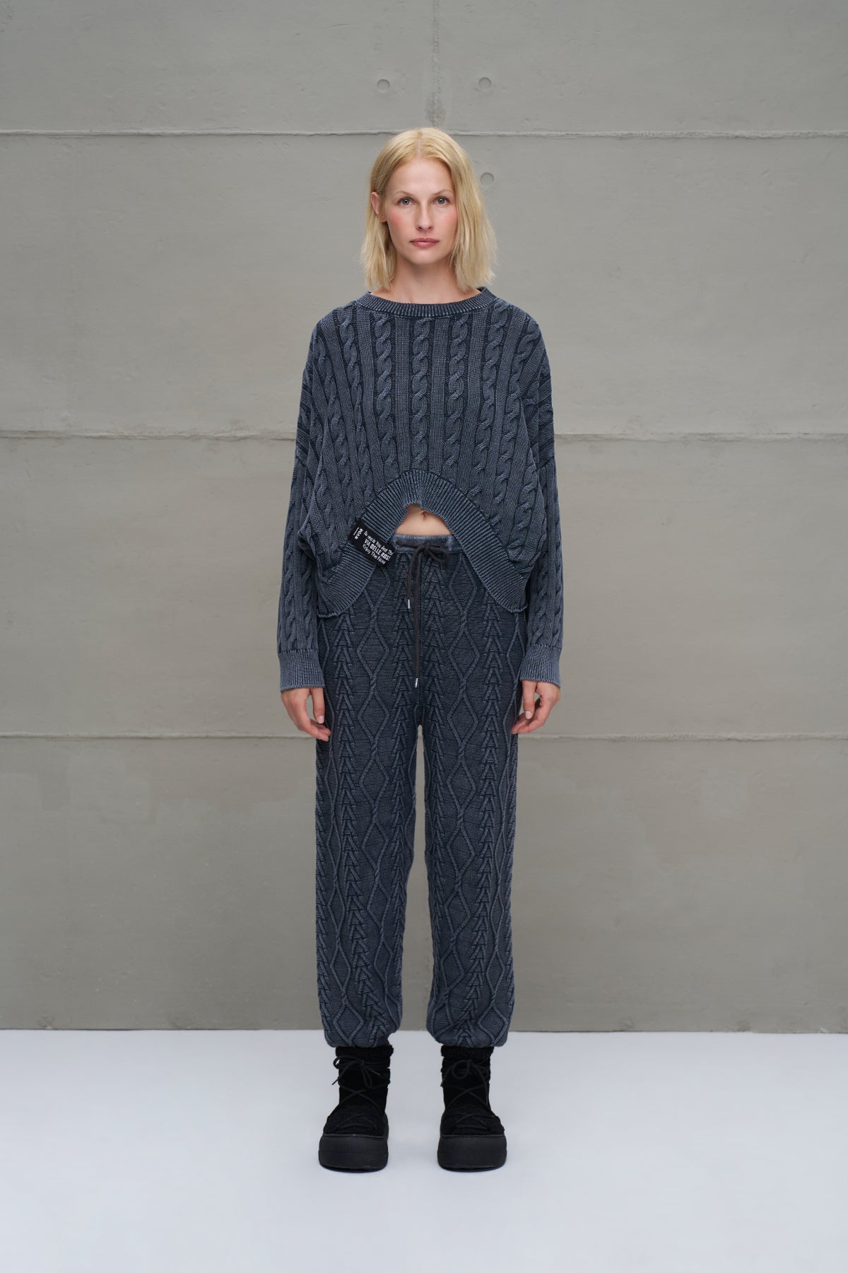 Anthracite Patterned Knit Crop Knit Sweater 18059