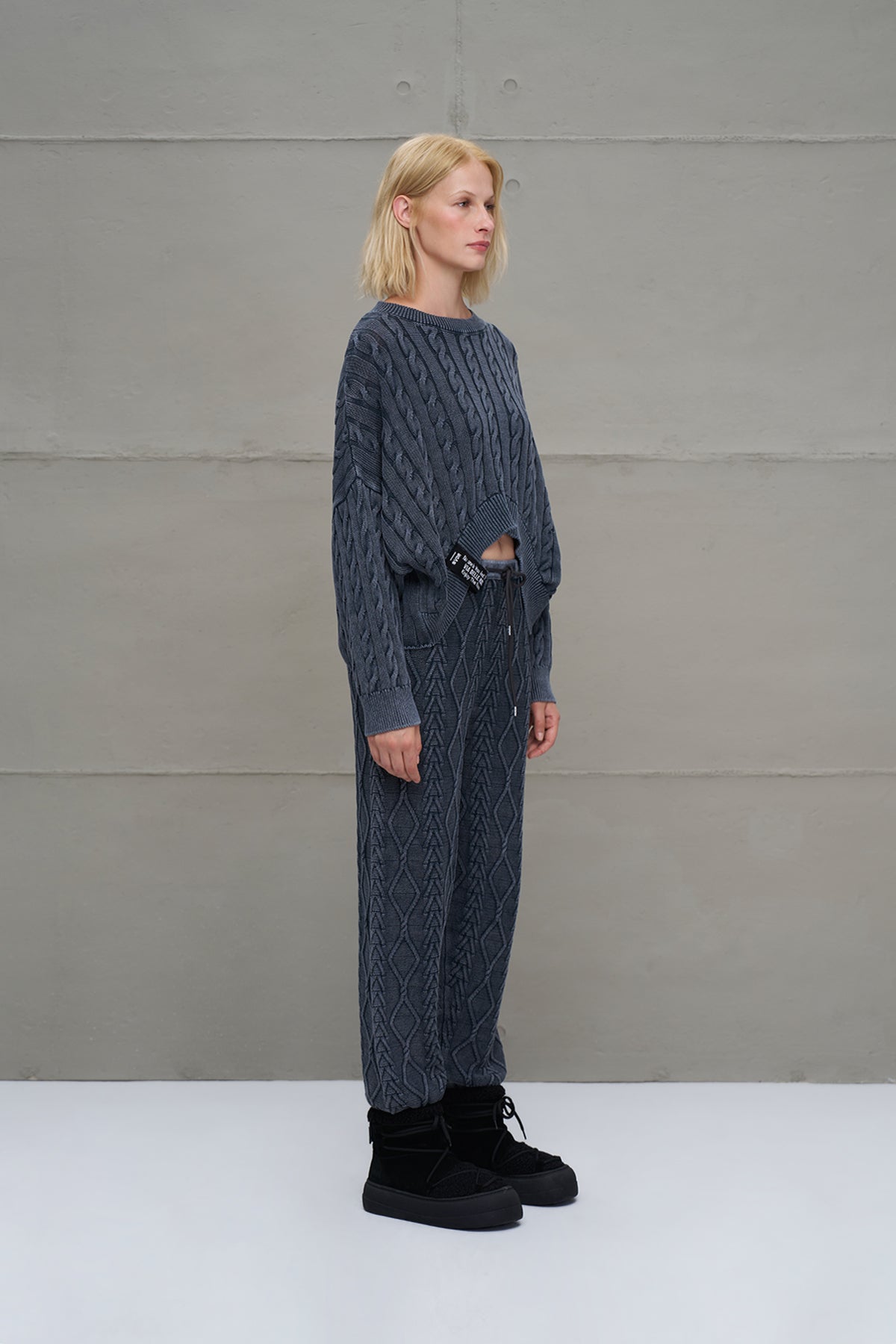 Anthracite Patterned Knit Crop Knit Sweater 18059