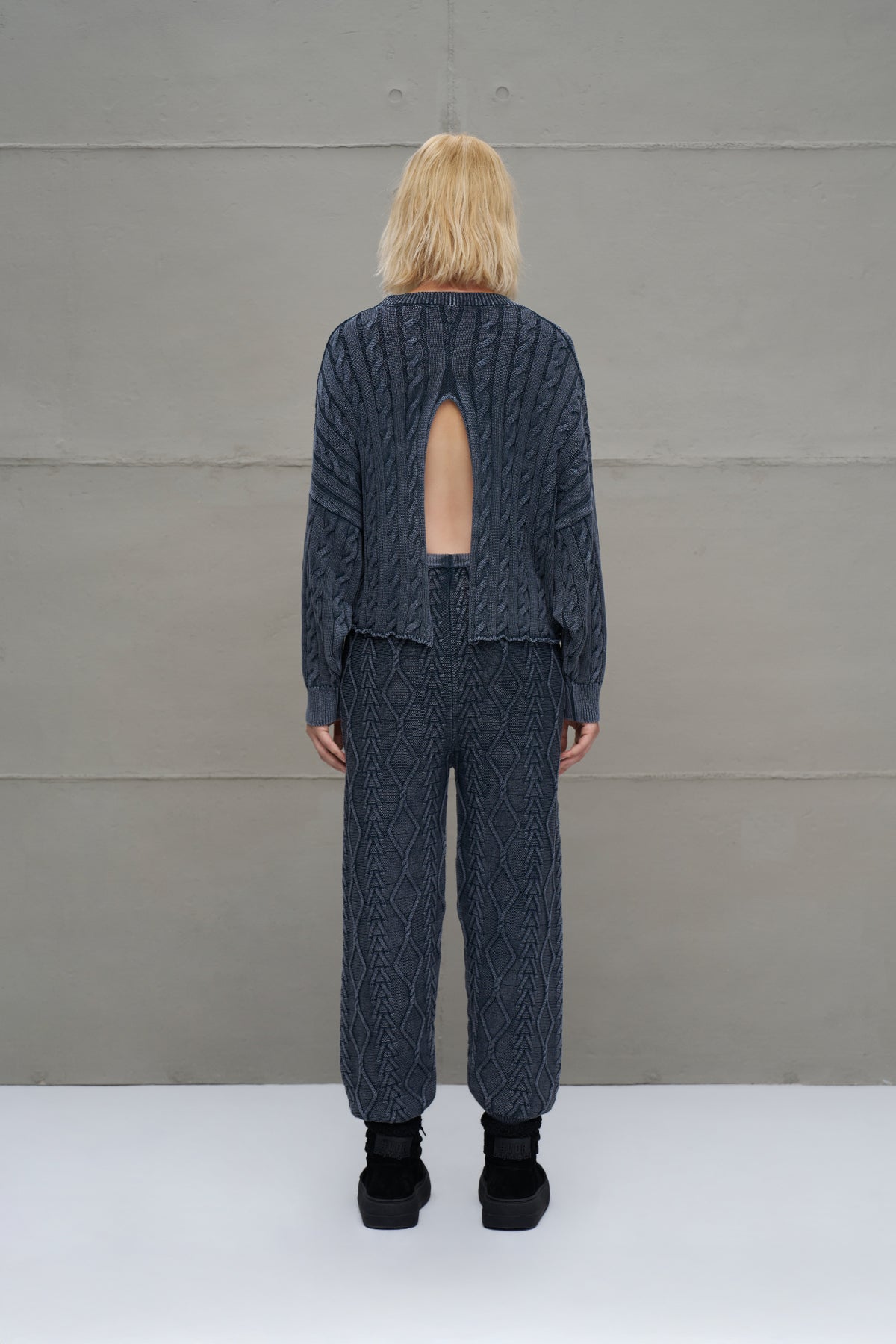 Anthracite Patterned Knit Crop Knit Sweater 18059