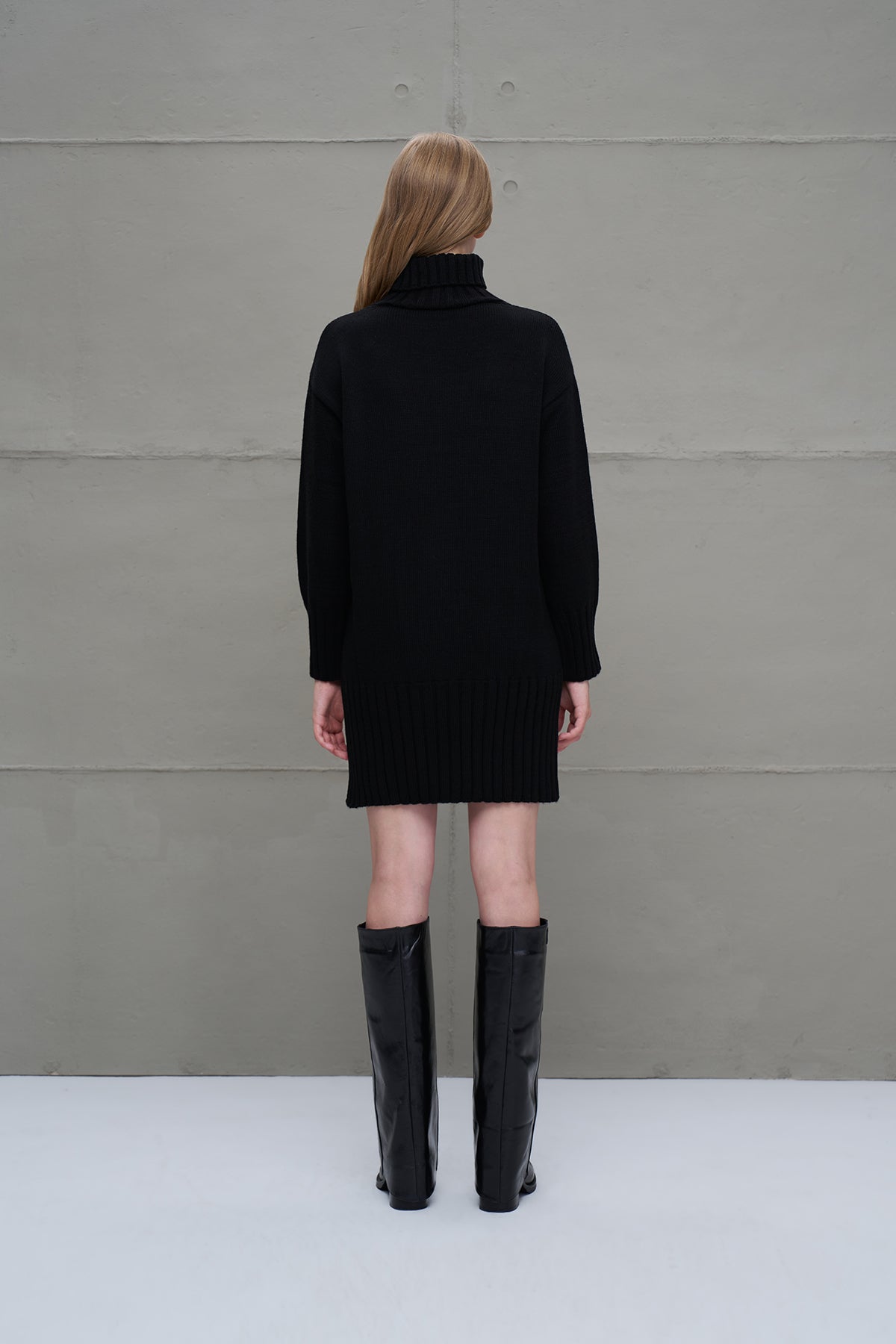 Black Off White Logo Knit Dress 18065