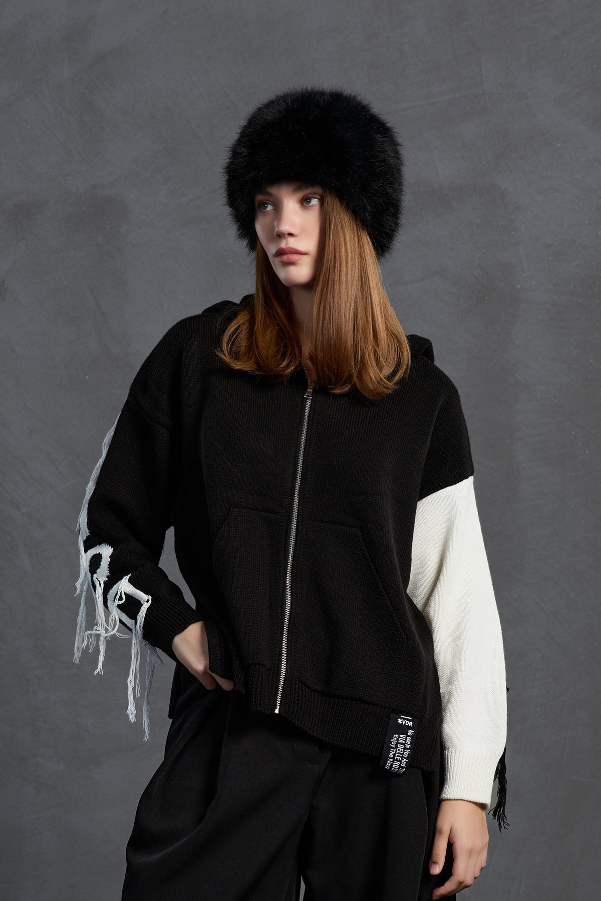 Black Off White Hooded Zip-up Oversized Knit Sweater 18070