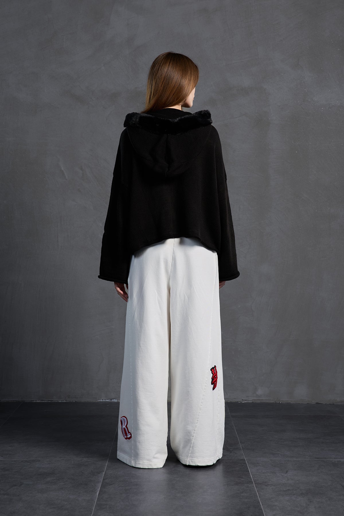 Black Zip-up Lettering Oversized Knit Sweater 18076