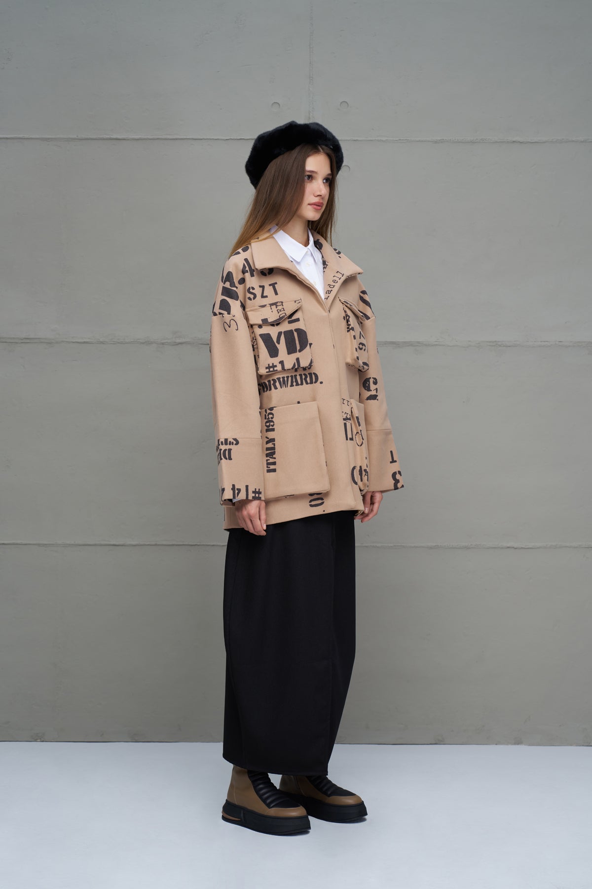 Beige Black Jacket 18115