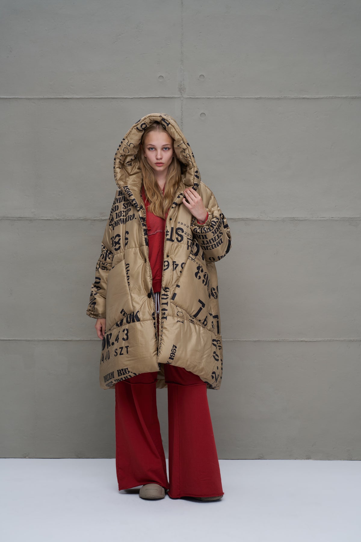 Beige Coat 18137