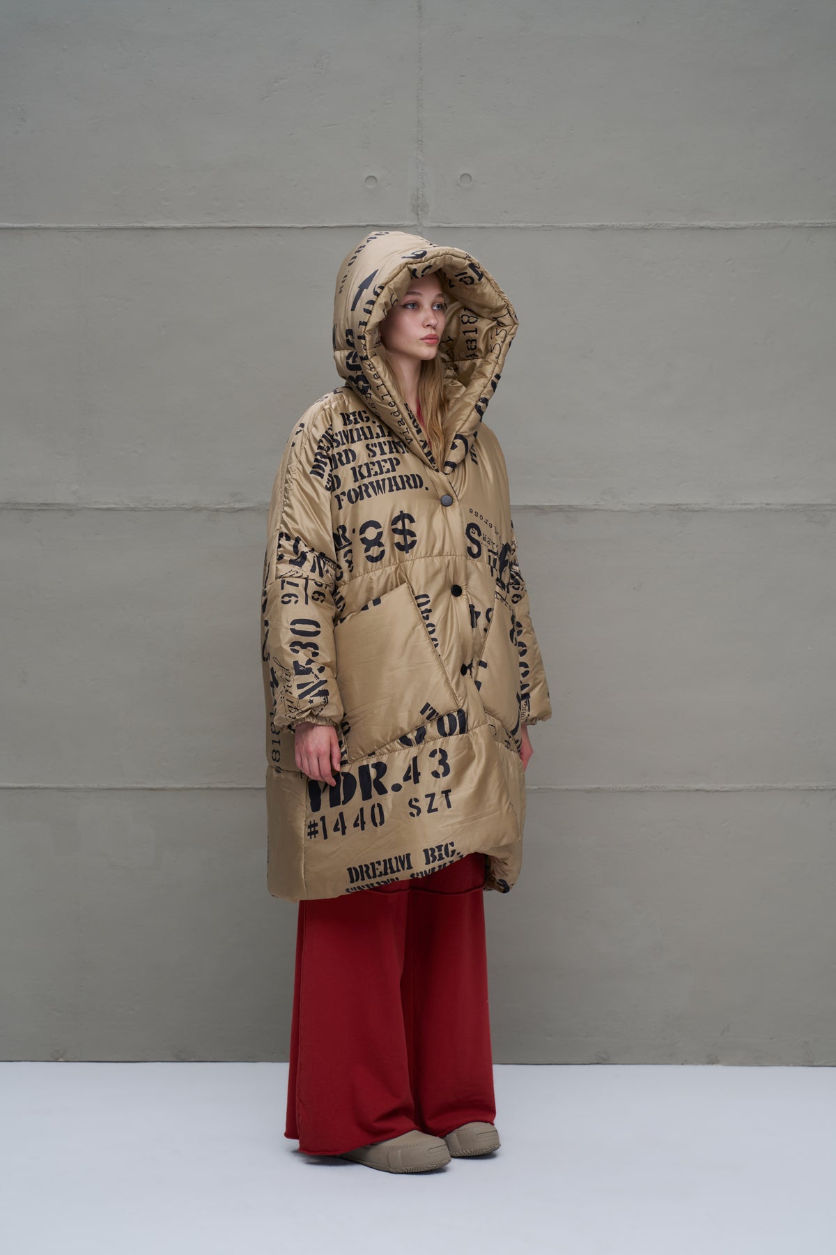 Beige Coat 18137