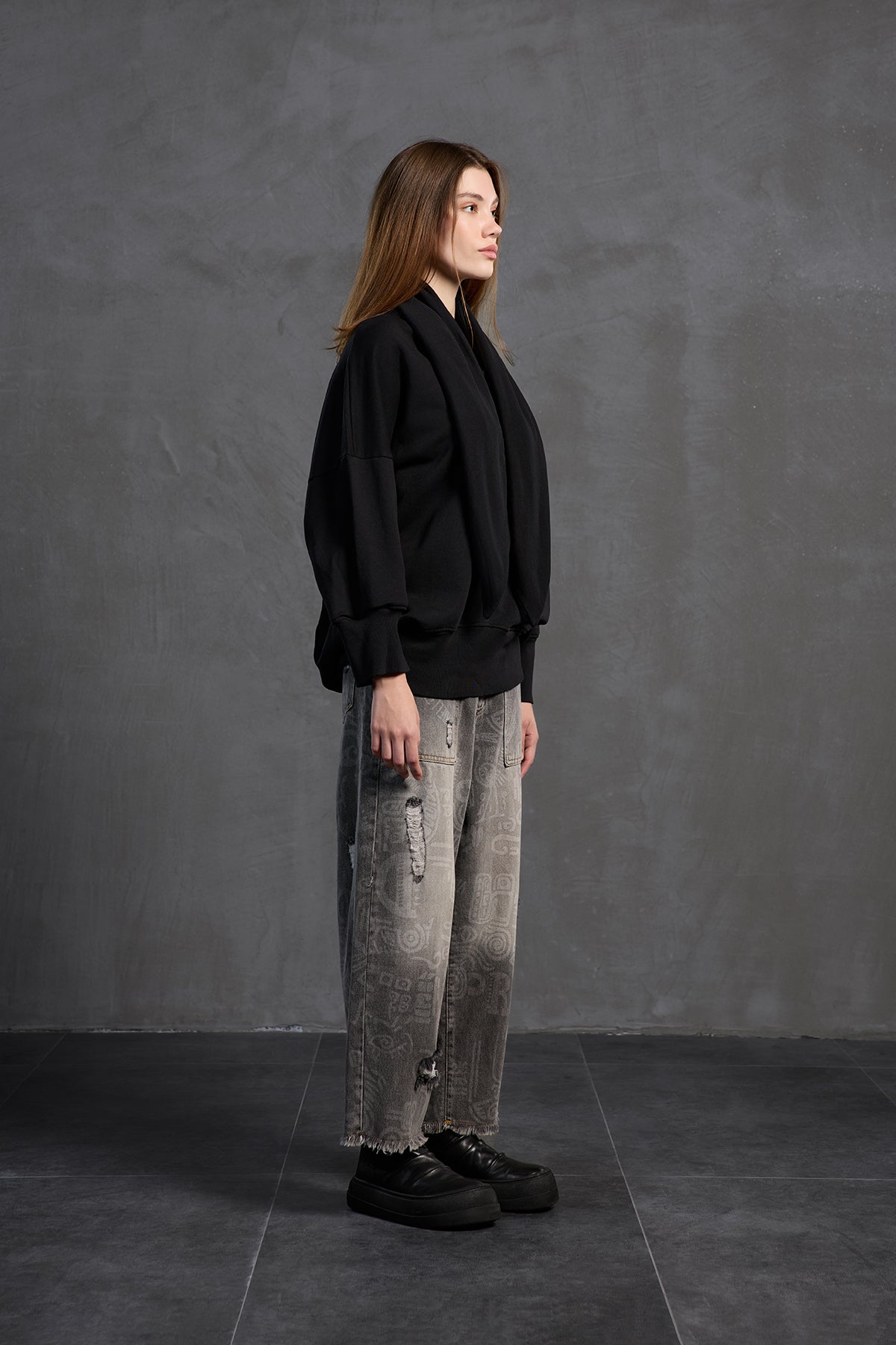 Black Shawl-detail Oversized Sweatshirt 18162