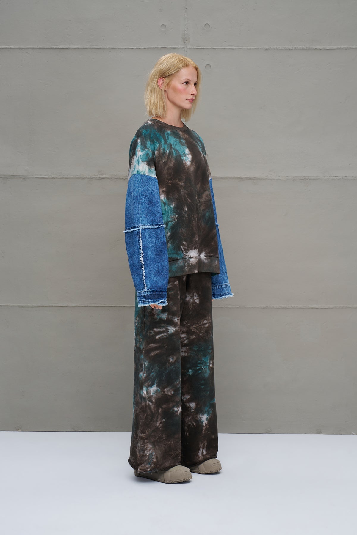 Brown Green Denim Sleeve Tie-dye Oversized Sweatshirt 18221