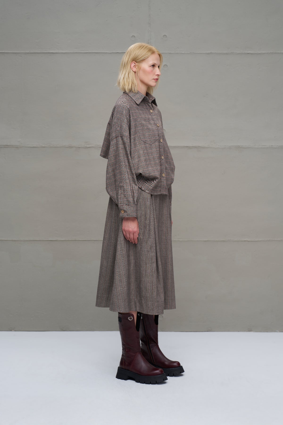 Mink Front Longer Back Short Shirt 18255