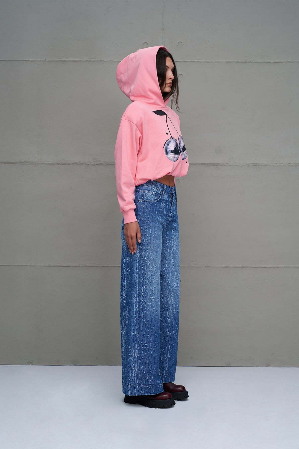 Blue Distressed Wide-leg Denim Trousers 18261