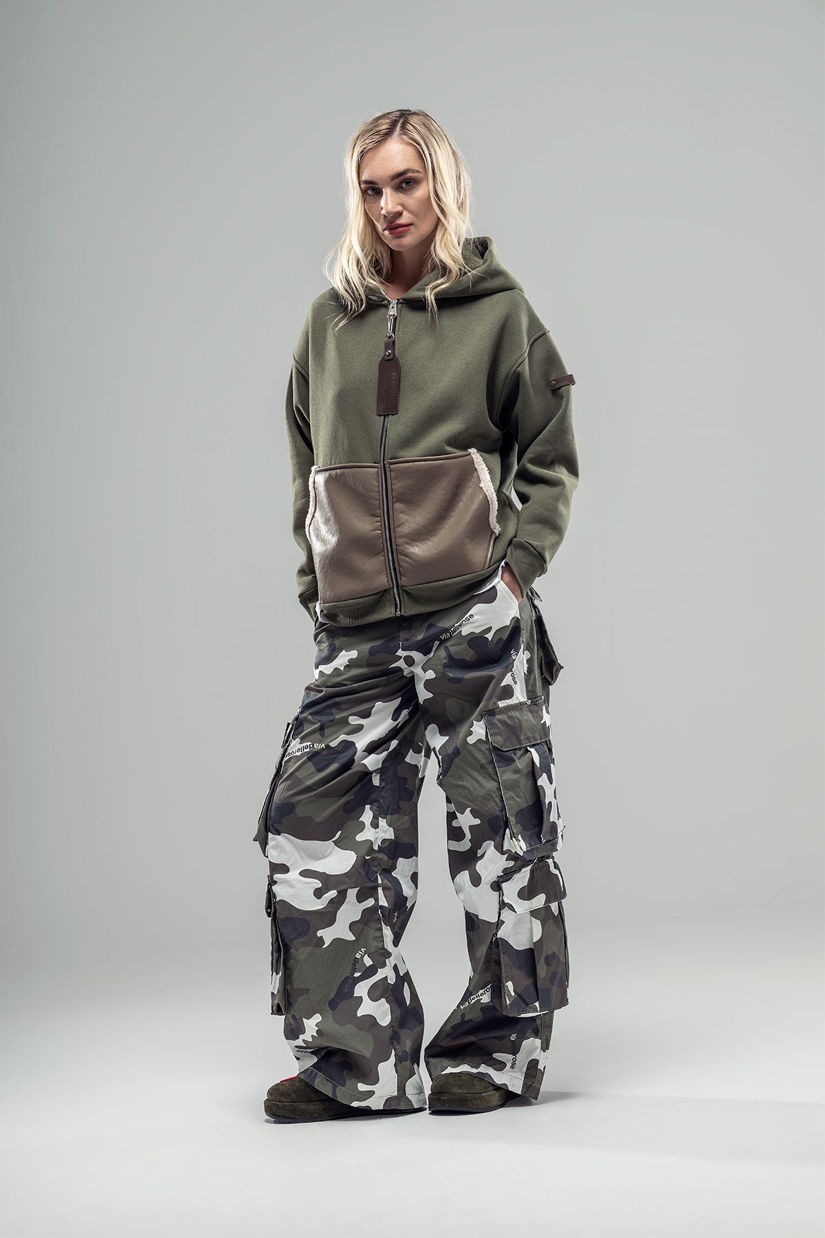 Military Sweatshirt 20079