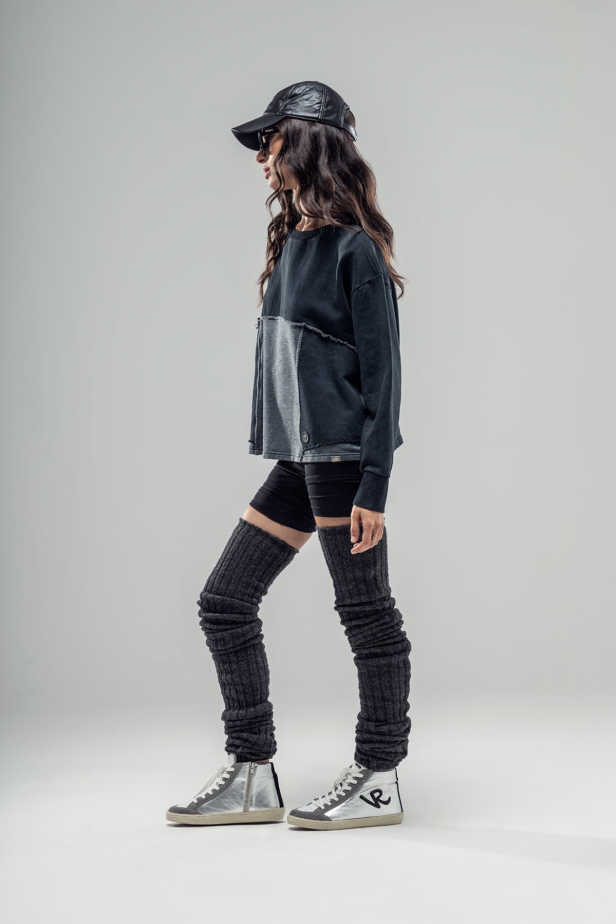 Black Grey Sweatshirt 20097