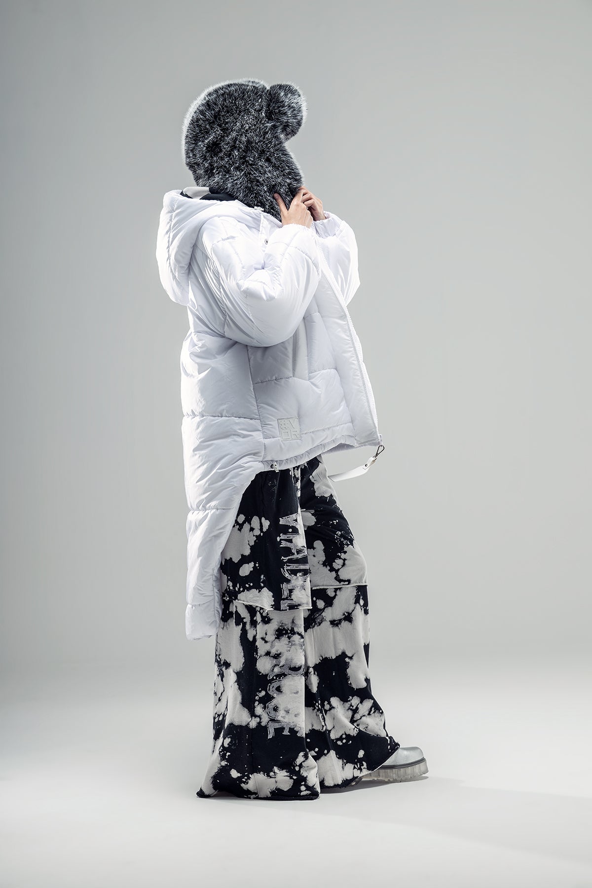 White Blouson 20234