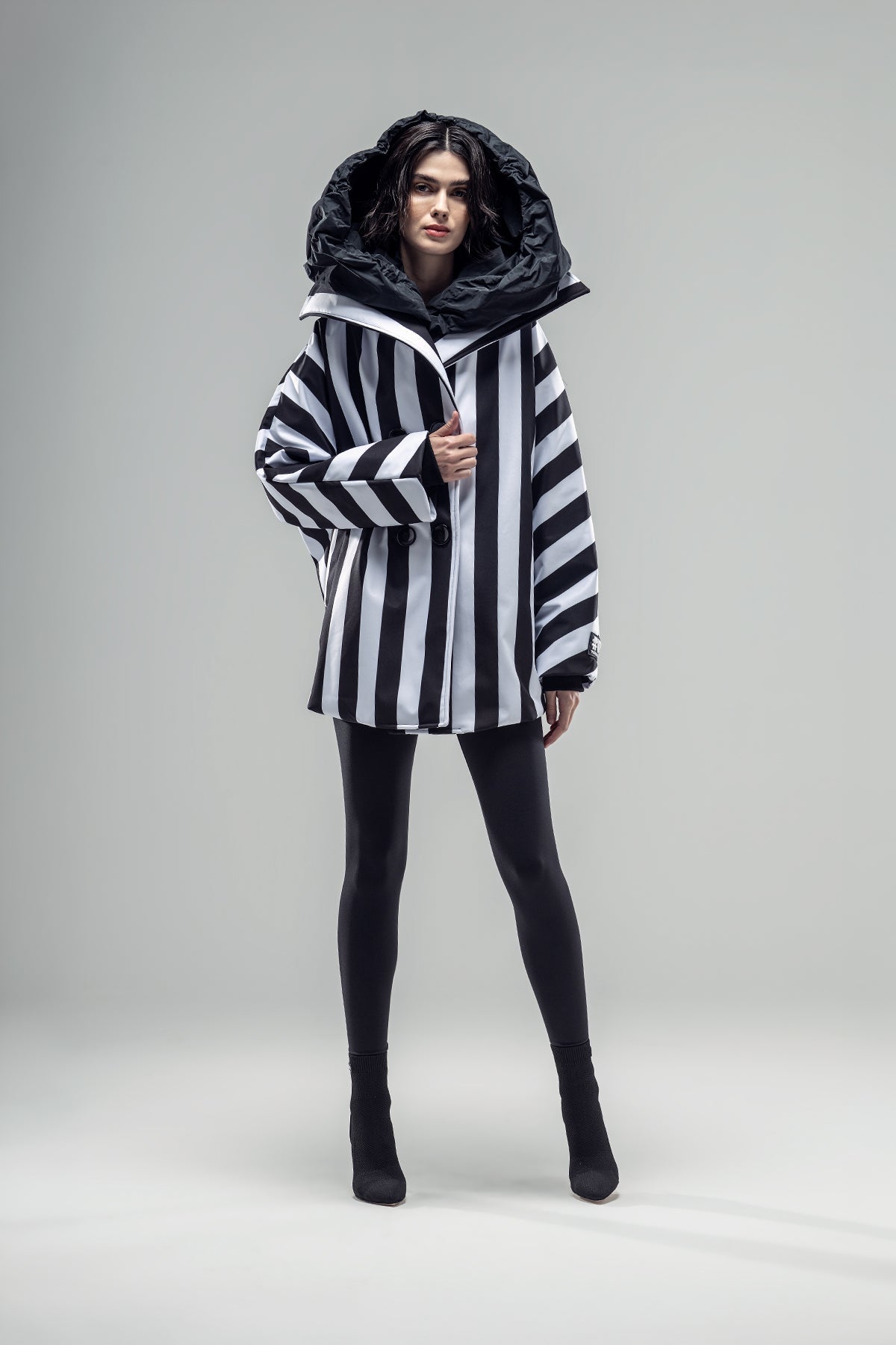 Black White Blouson 20241