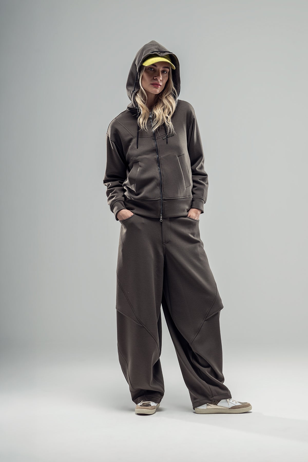 Khaki Sweatshirt 20247