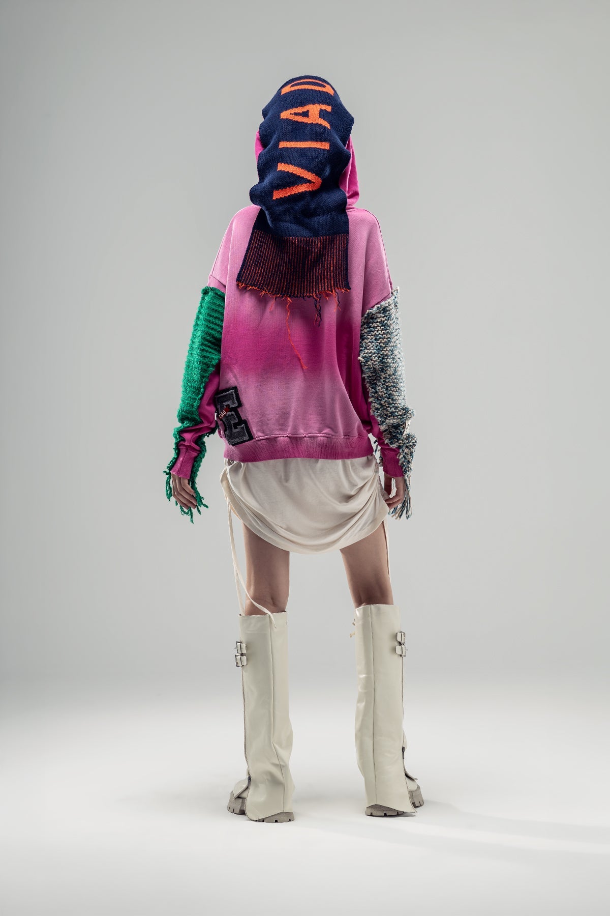 Pink Sweatshirt 20267
