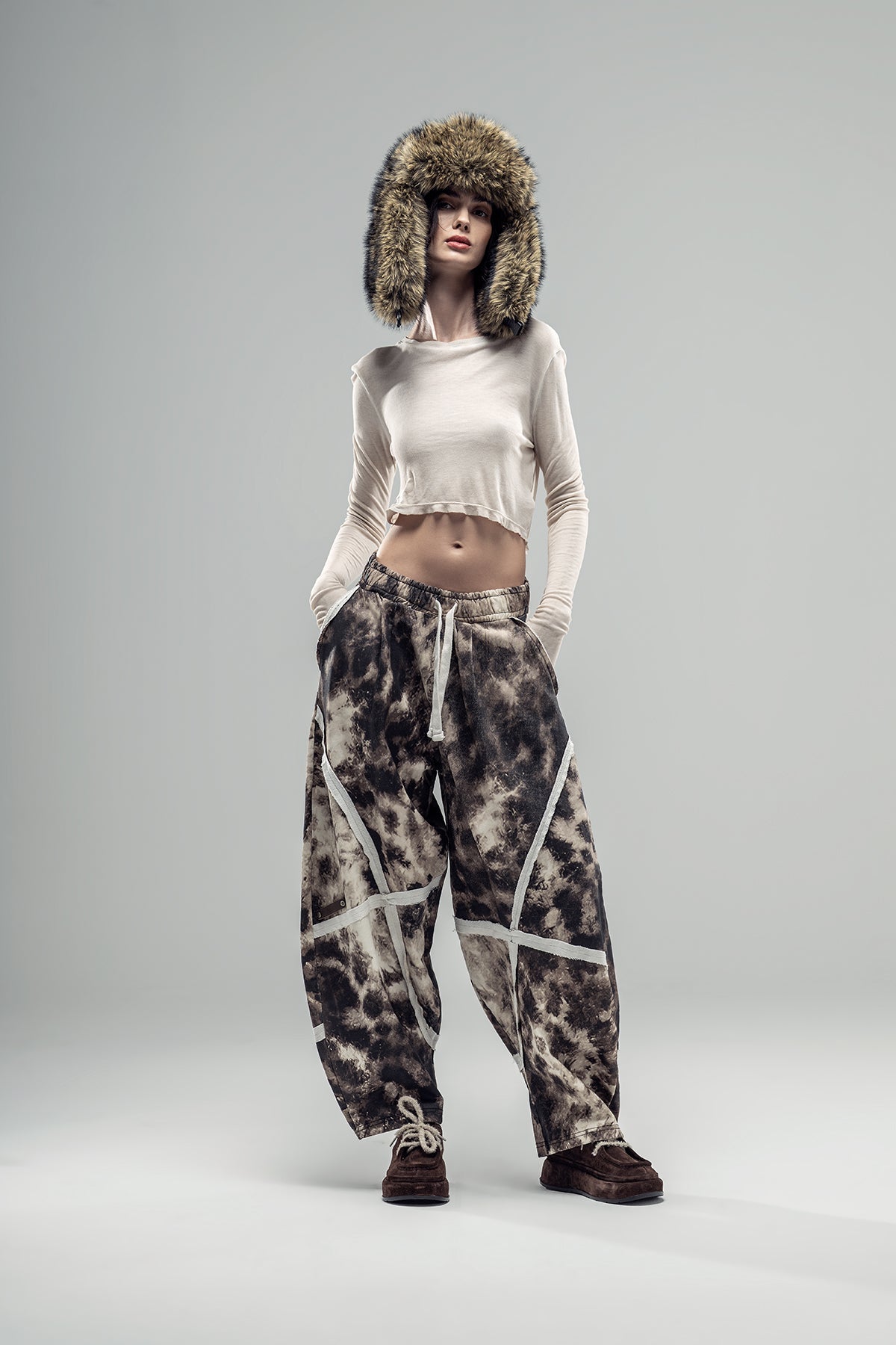 Dark Brown Beige Trousers 20329