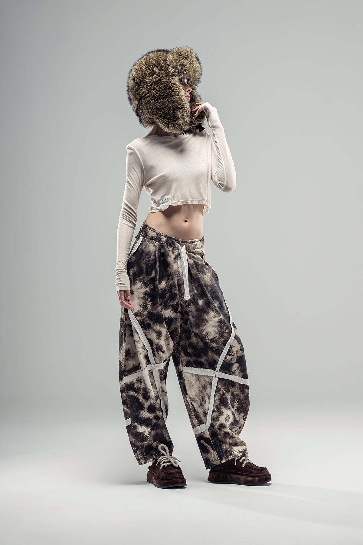 Dark Brown Beige Trousers 20329