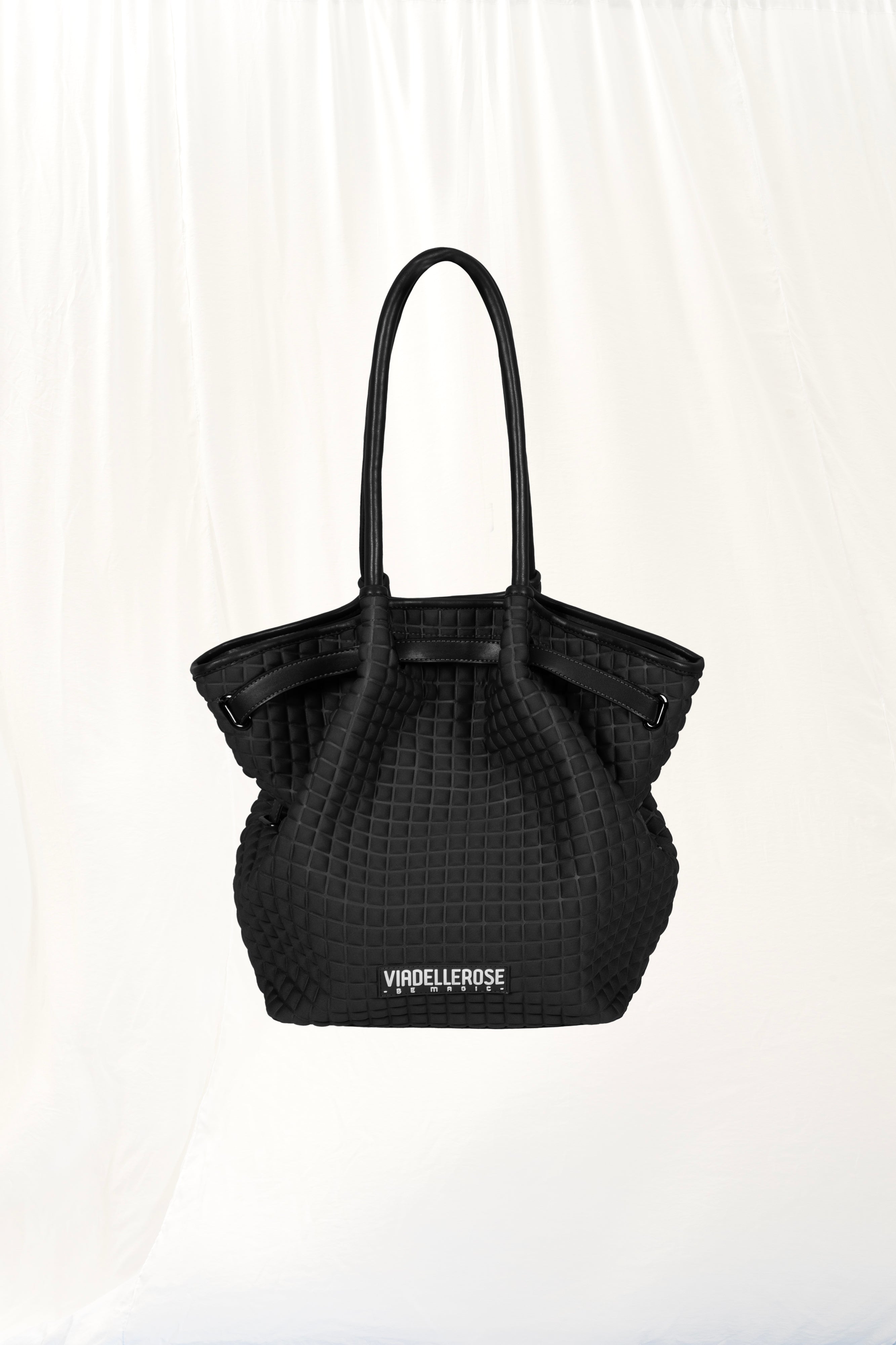 Black Quilt Scuba Shoulder Bag Yunk1