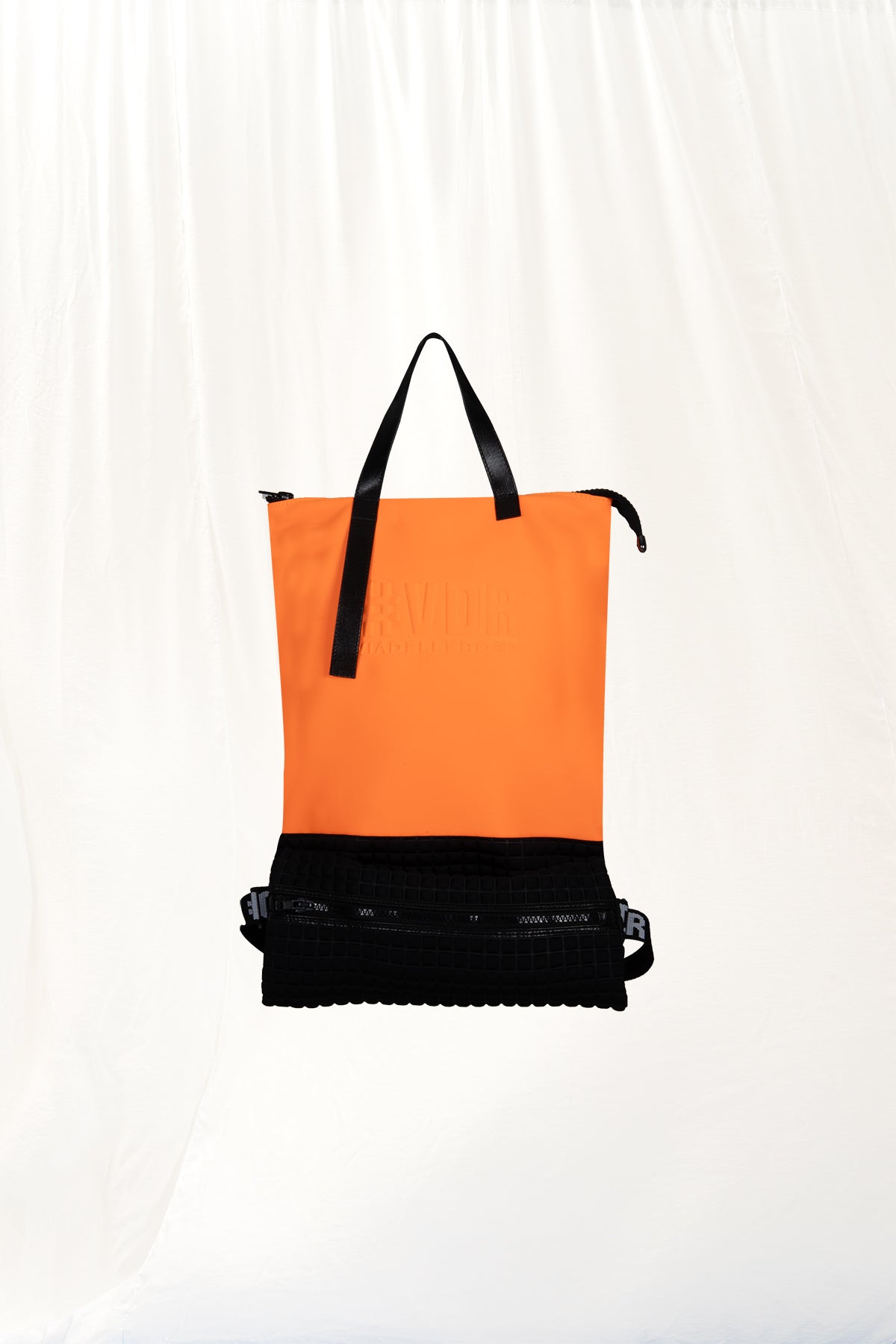 Orange Bag Bob5