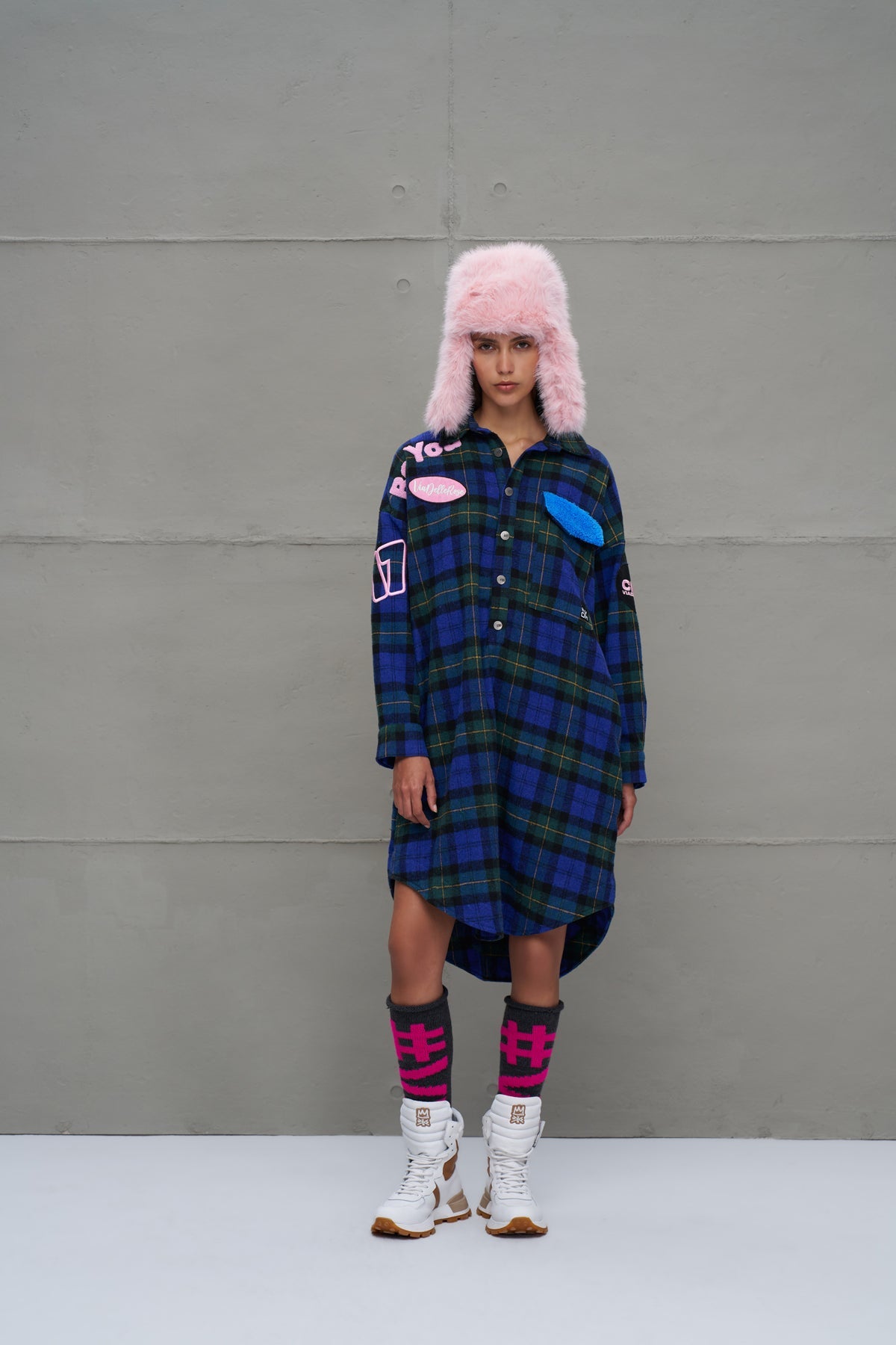 Pink Hat Pan
