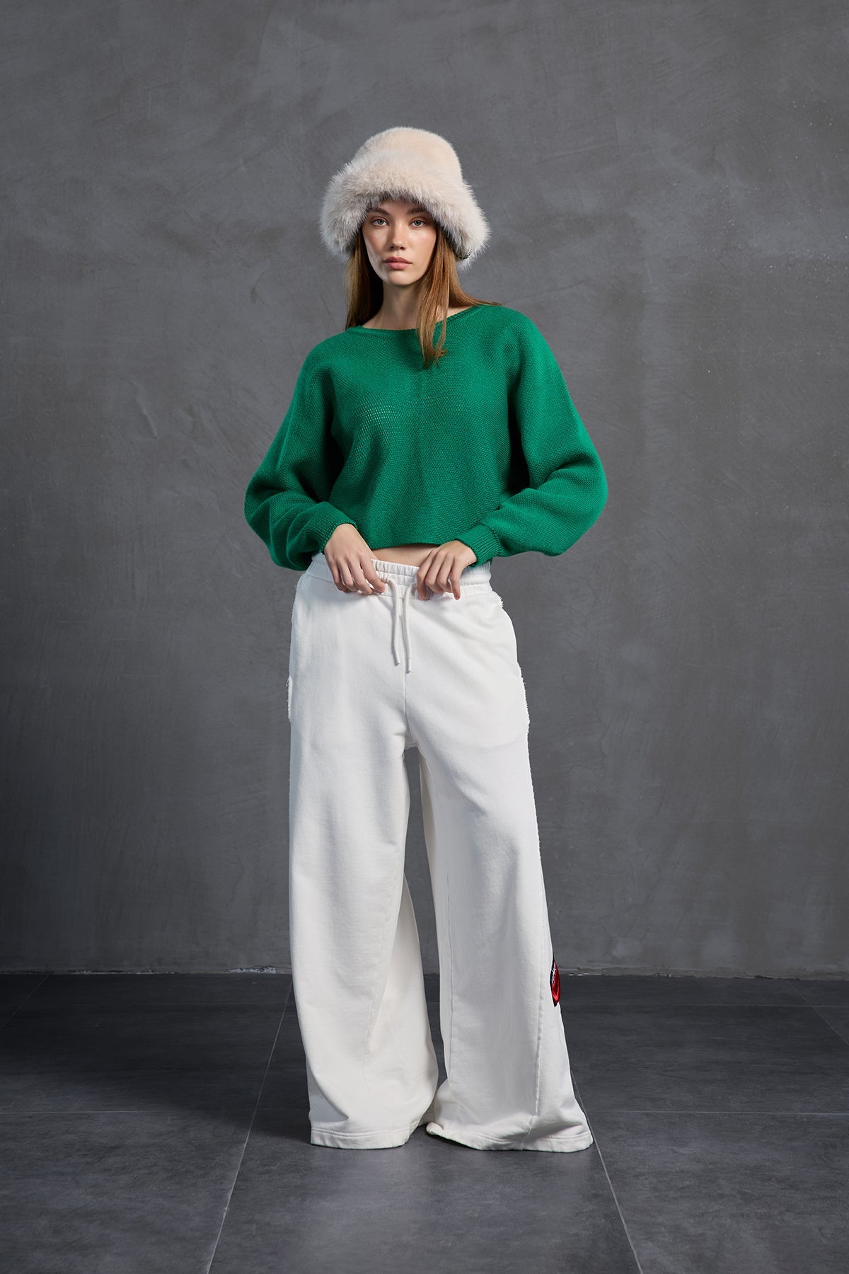 Beige Faux Fur Bucket Hat Peter