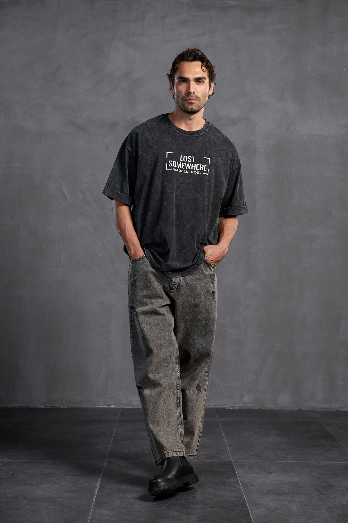 Black Printed Crew Neck T-shirt 10006