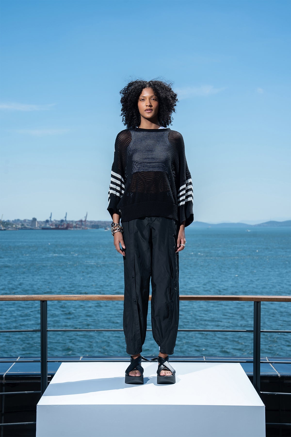 Nero Pullover 15457