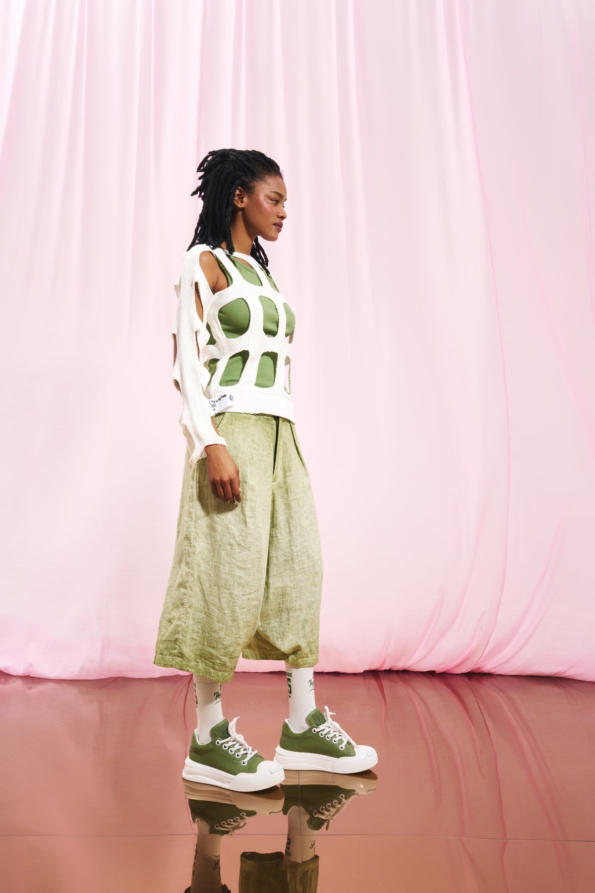 Off White Cut-out Knit Sweater 17168