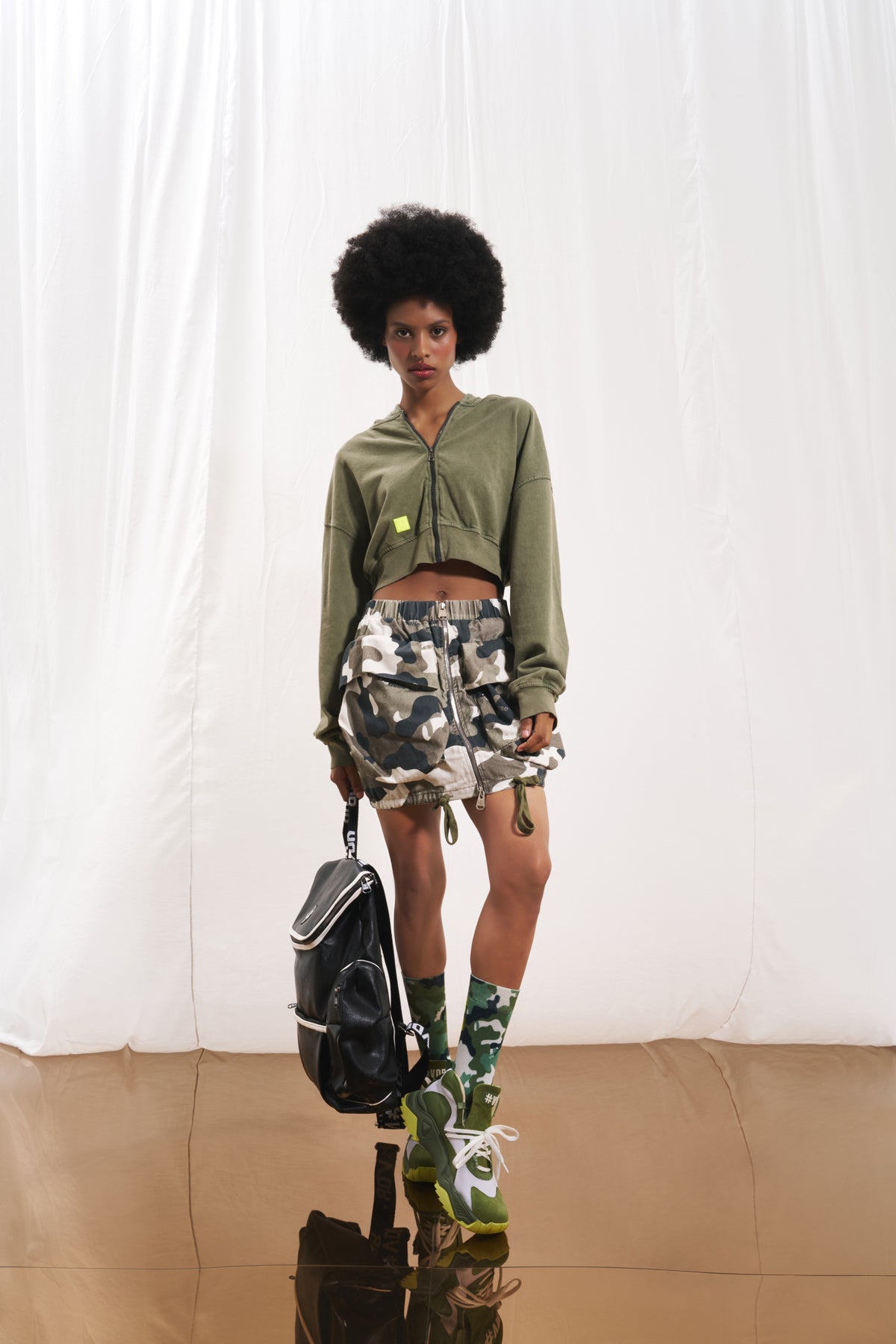 Olive Green Sweatshirt 17322