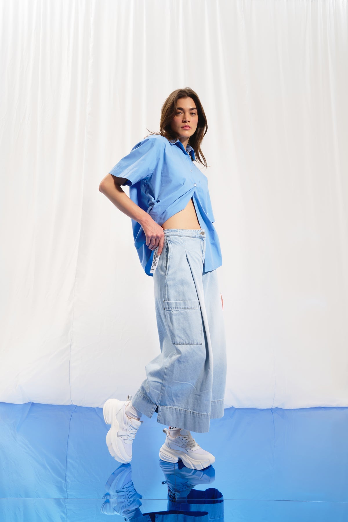 Light Blue Pleated Wide-leg Denim Trousers 17374