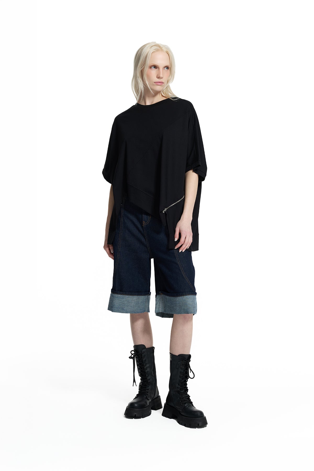 Black Asymmetric Zip Detail Oversize T-shirt 19015
