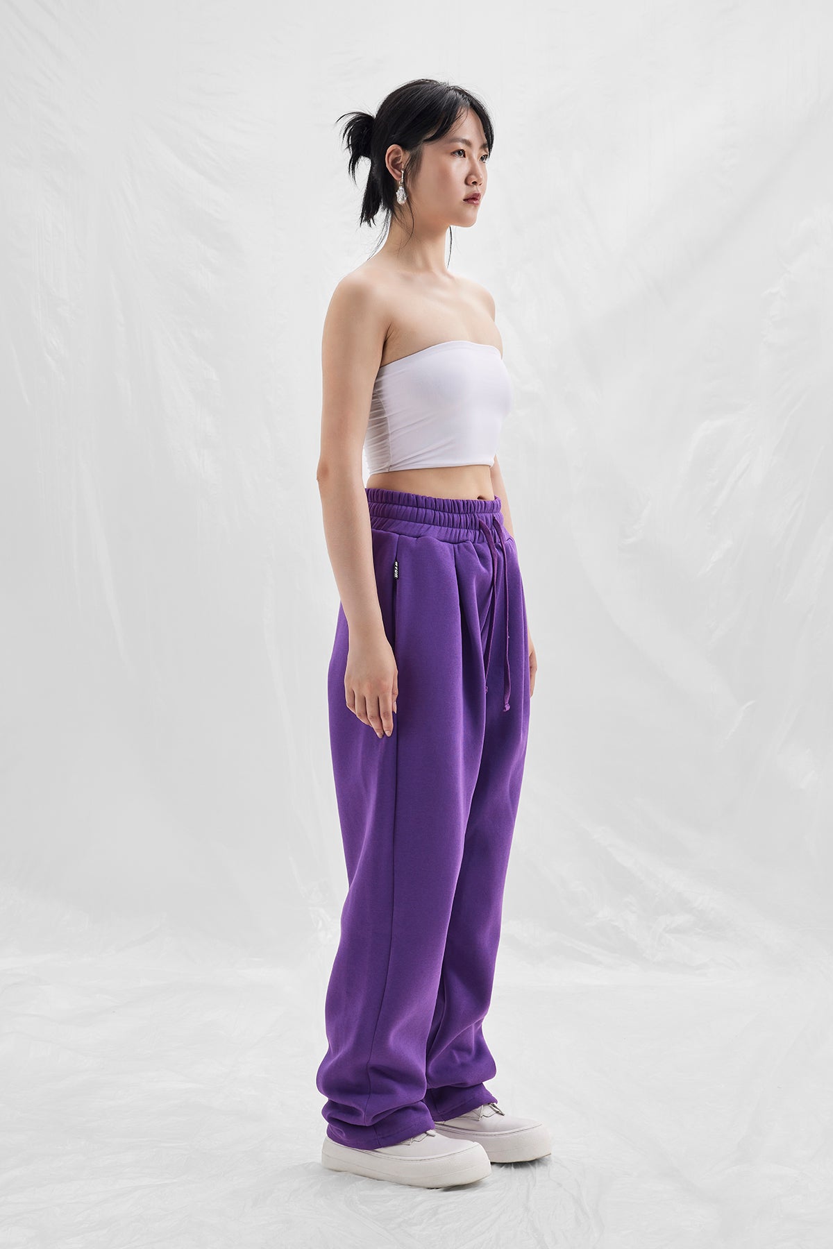 Purple Pants 14056