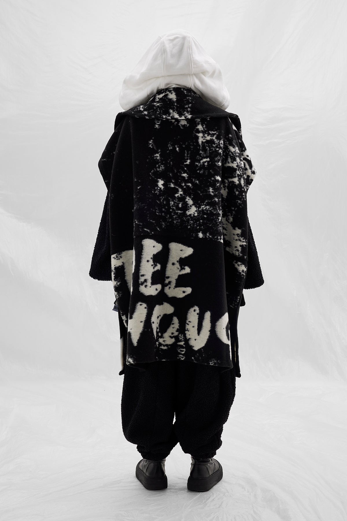 Nero Off White Coat 14366