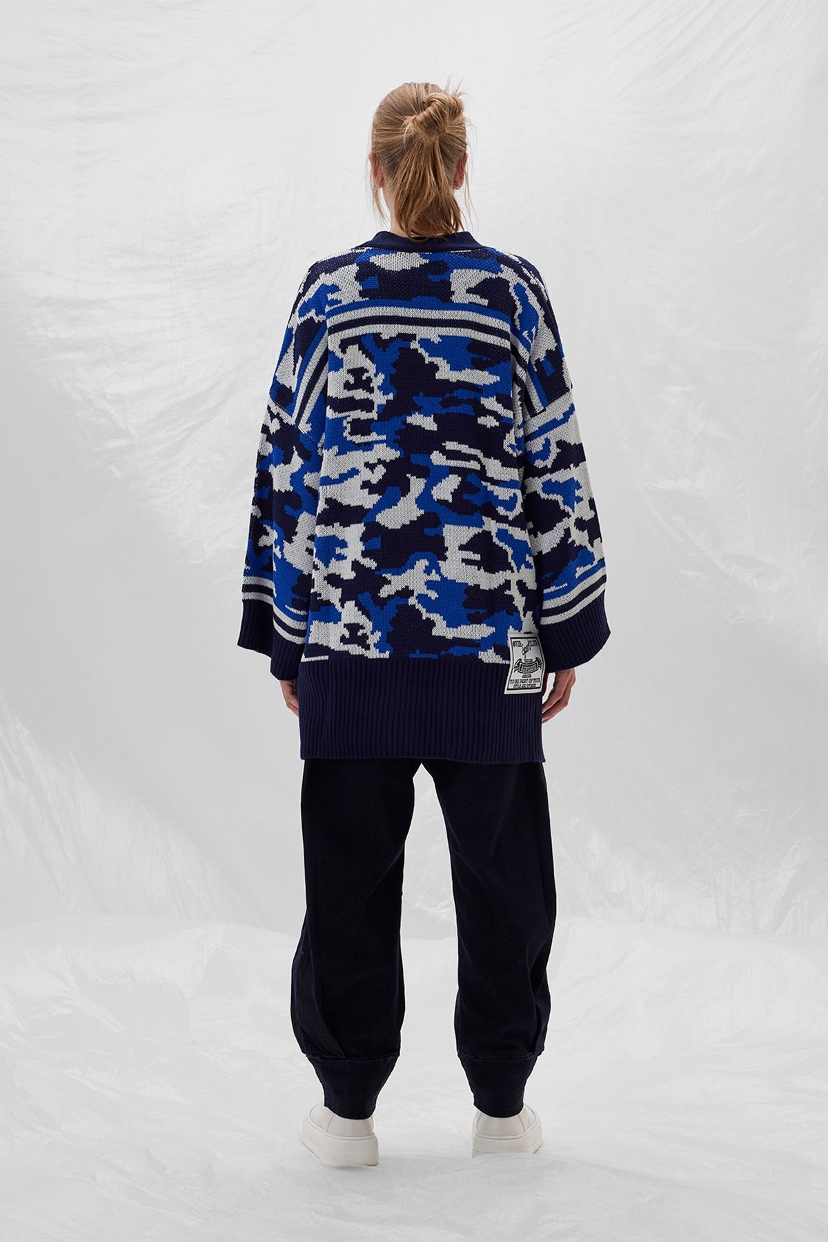 Navy Camo Pullover 14401