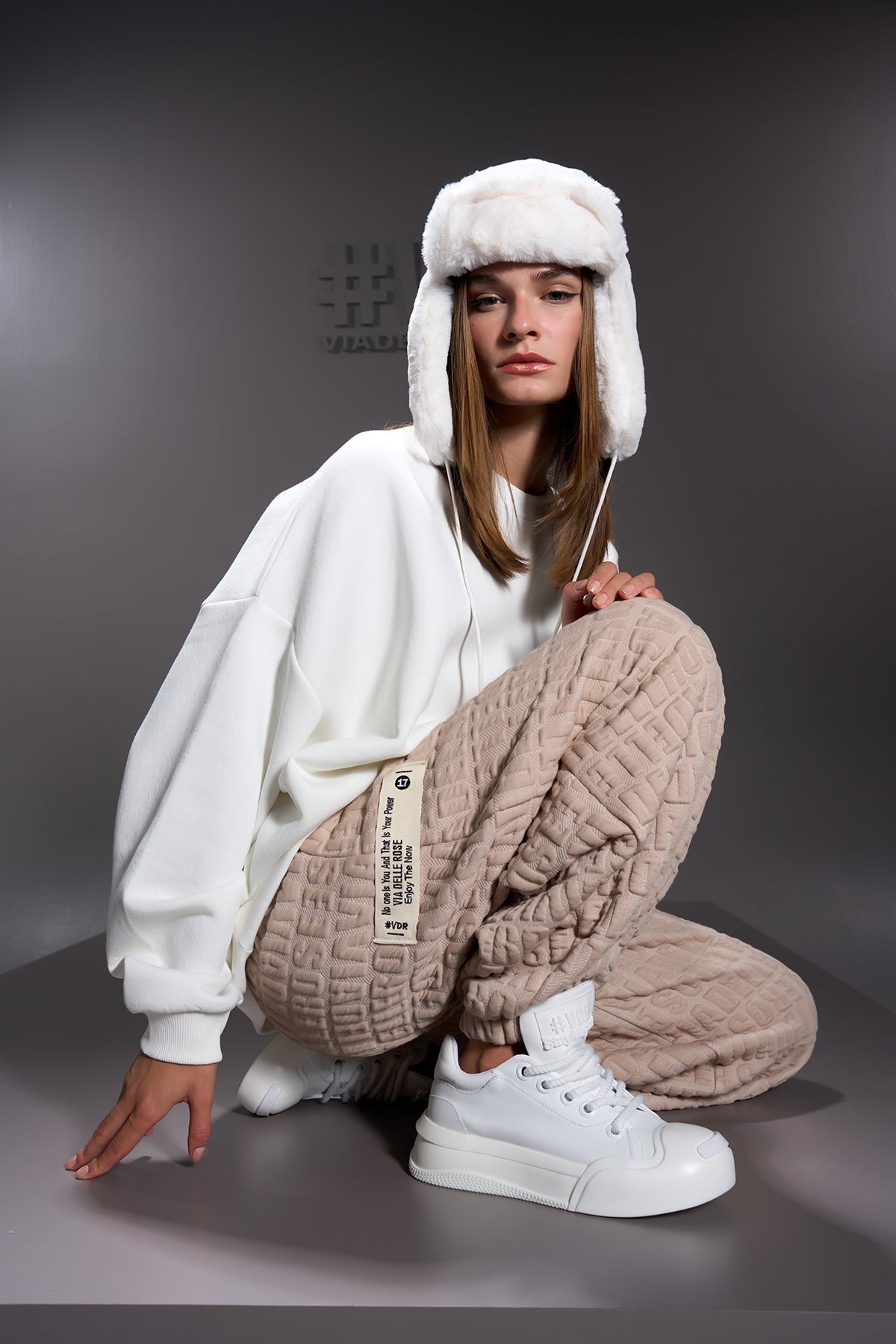 Beige Pants 16049
