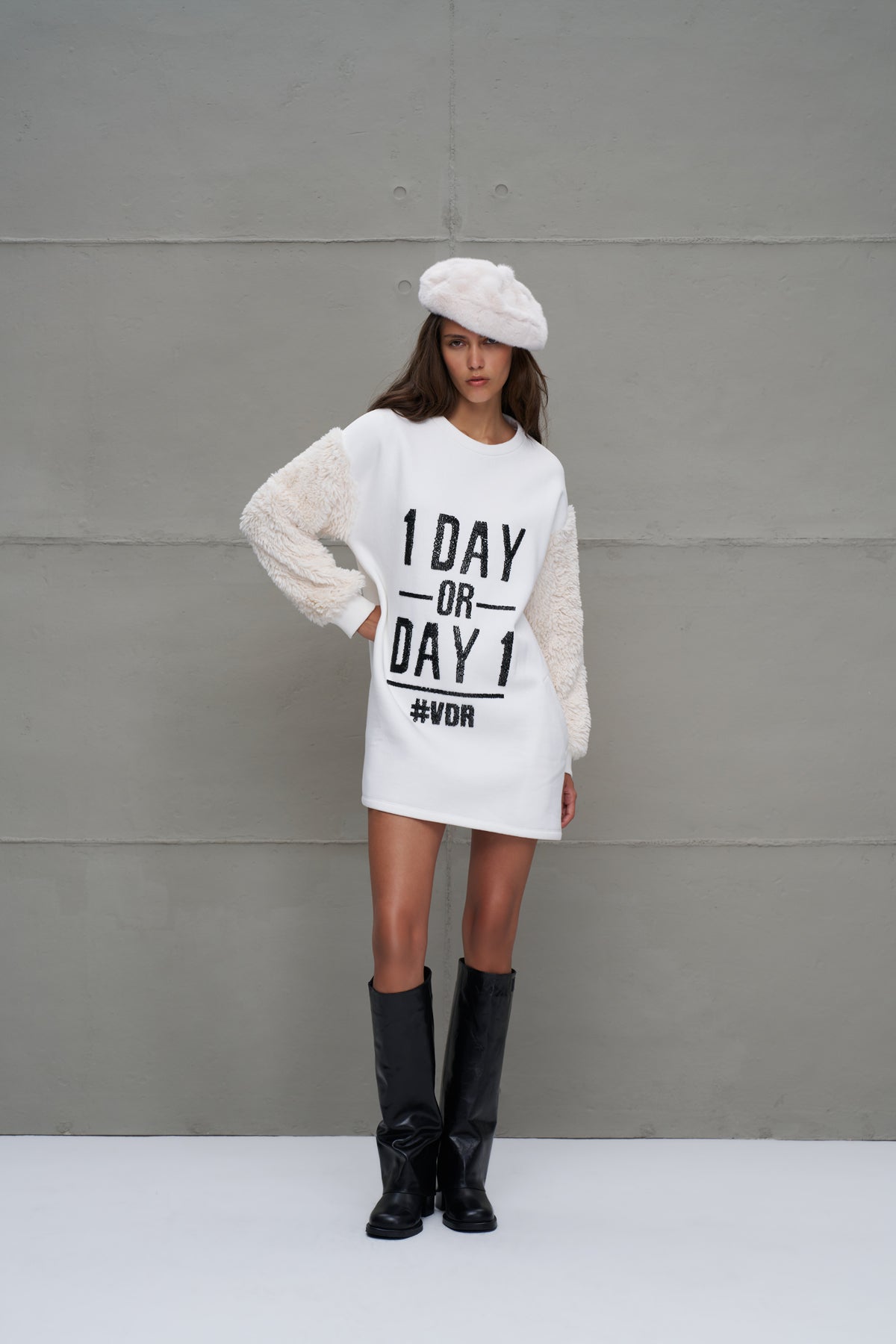 Off White Dress 18011