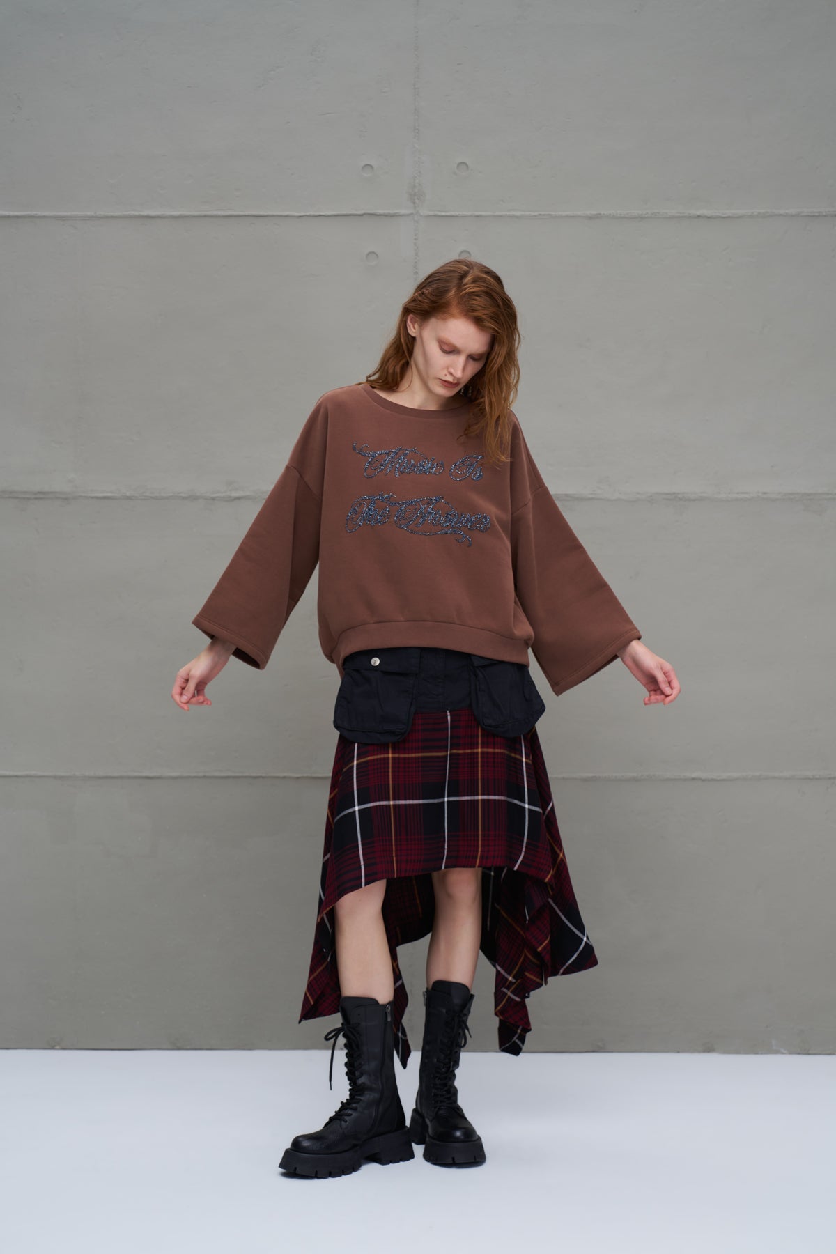 Brown Sweatshirt 18018