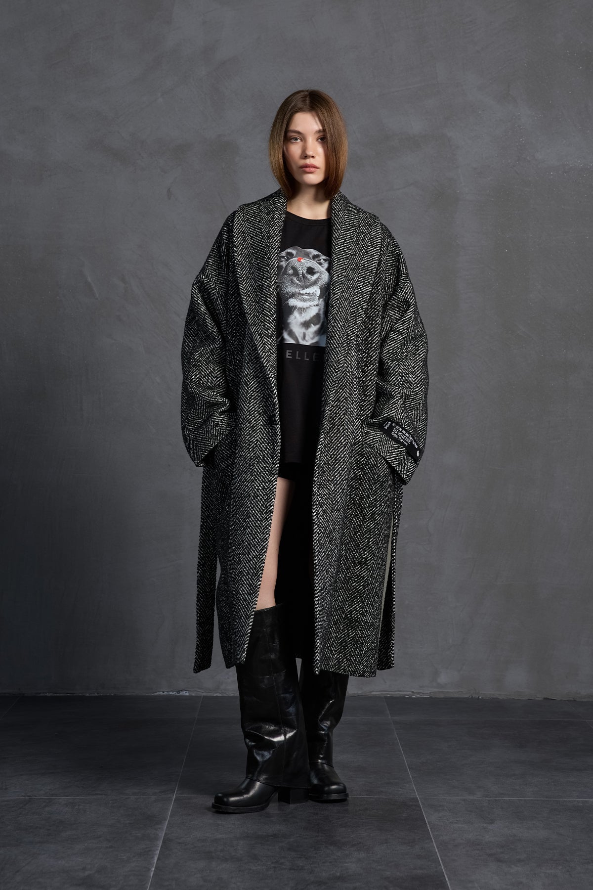 Black Printed Oversized T-shirt 18036