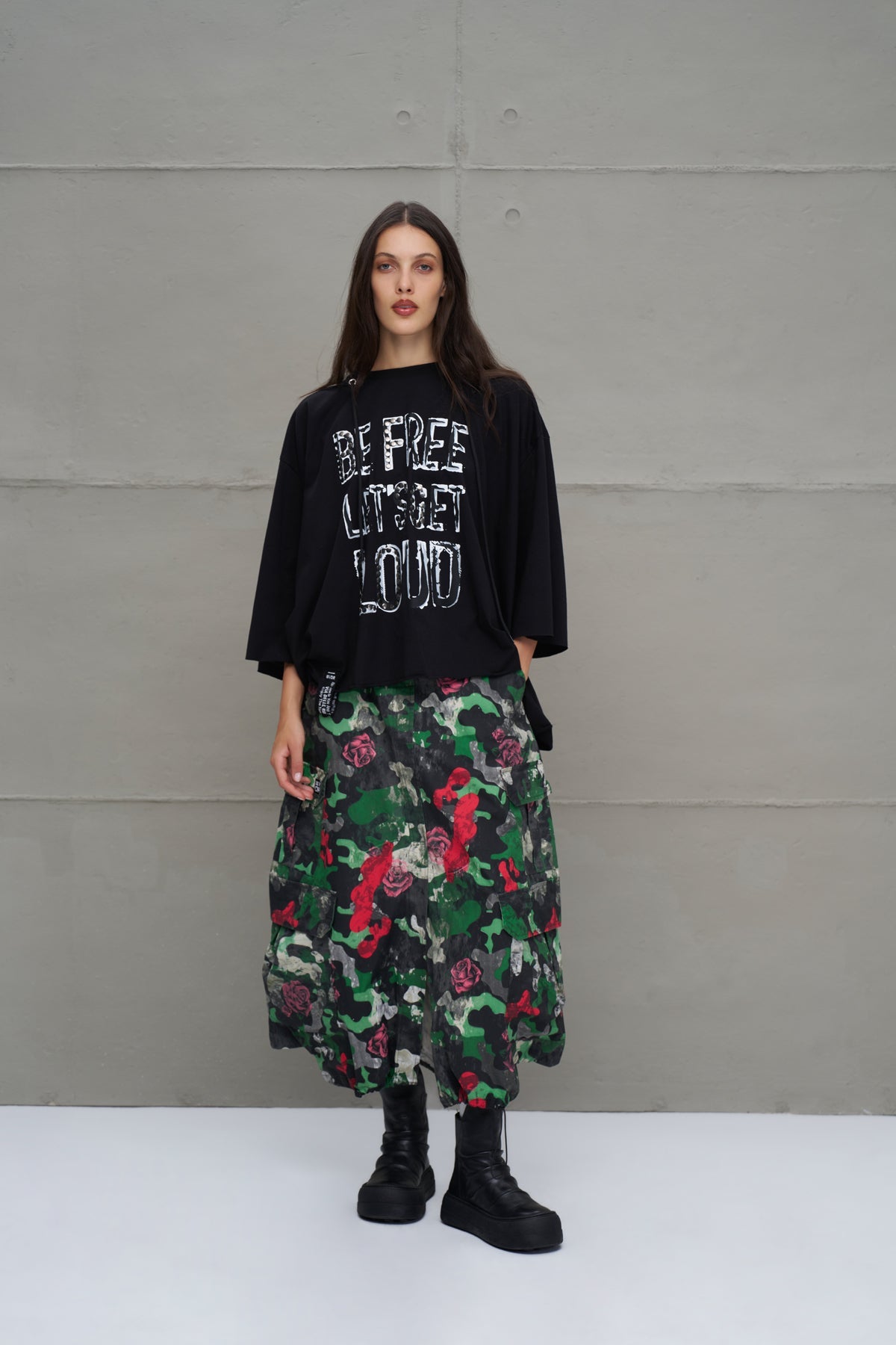 Black T-shirt 18042