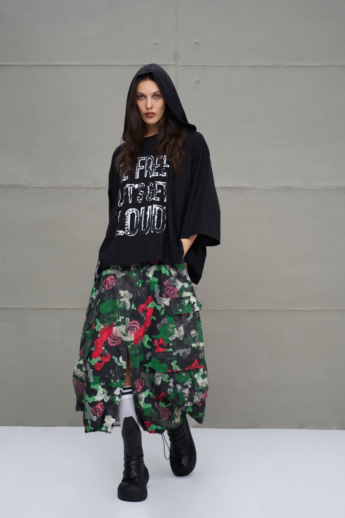 Black T-shirt 18042