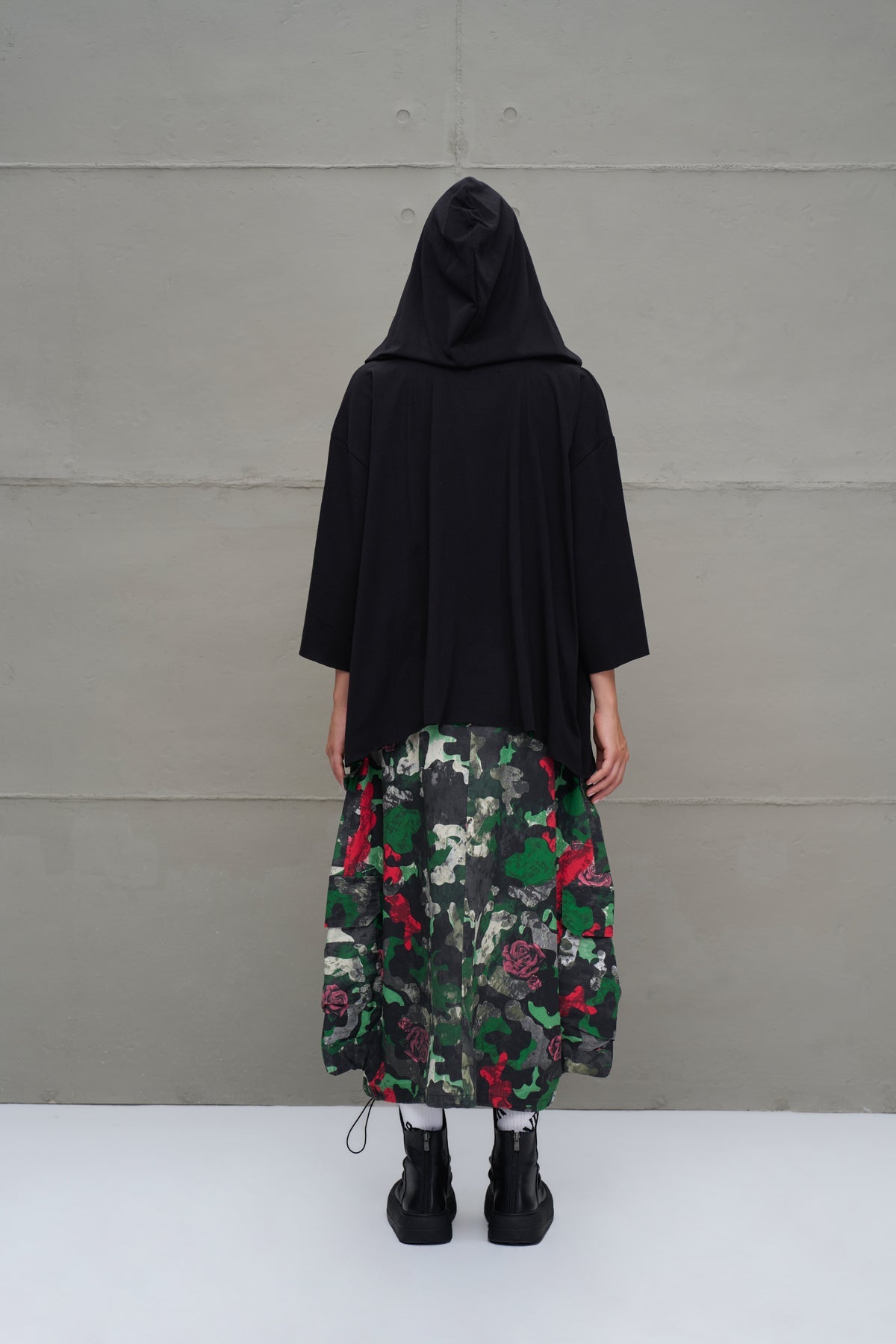 Black T-shirt 18042