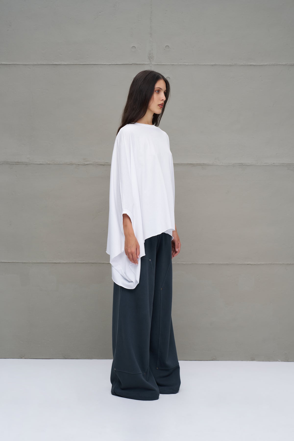 White T-shirt 18043