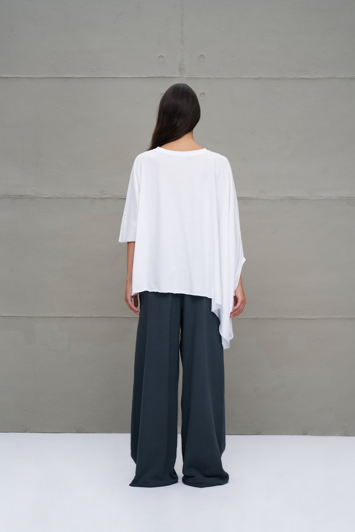 White T-shirt 18043