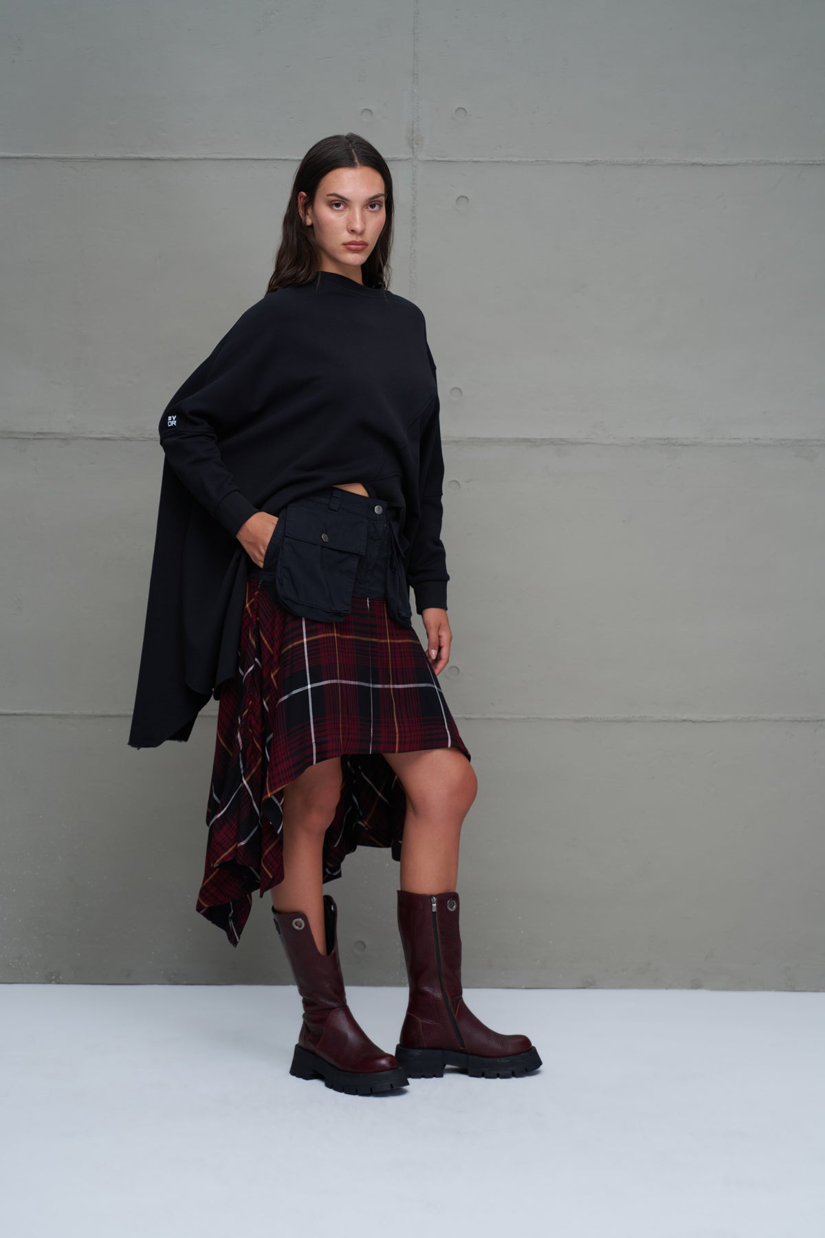 Black Sweatshirt 18046