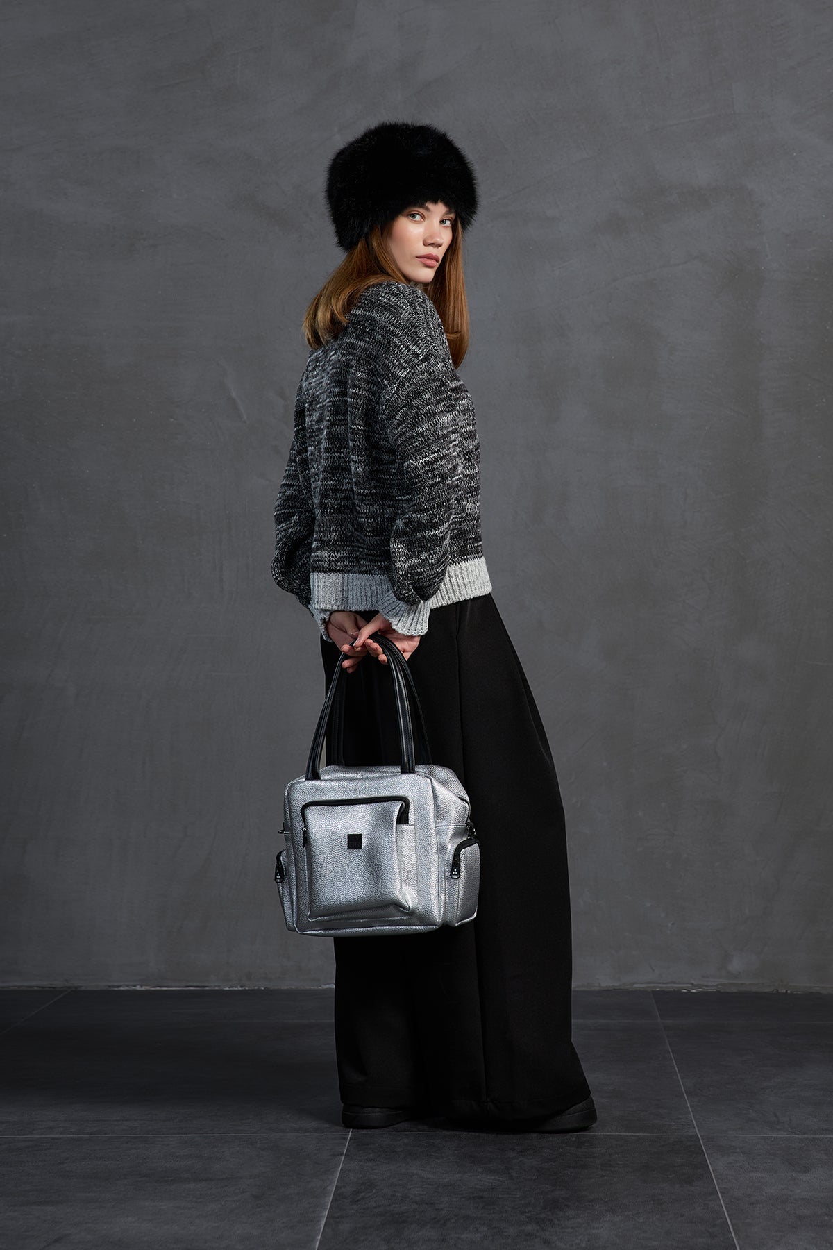 Black White Oversized Knit Sweater 18054