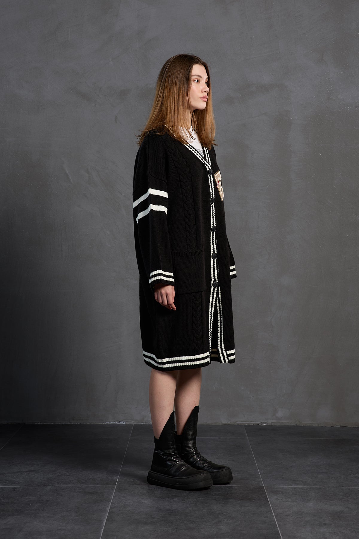 Black Off White Long Oversized Knit Cardigan 18058