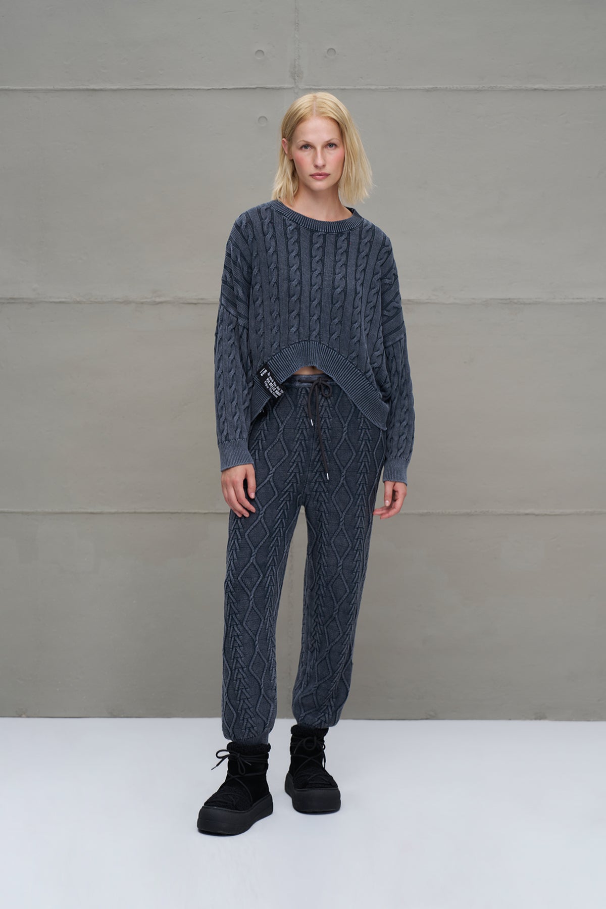 Anthracite Patterned Knit Trousers 18060